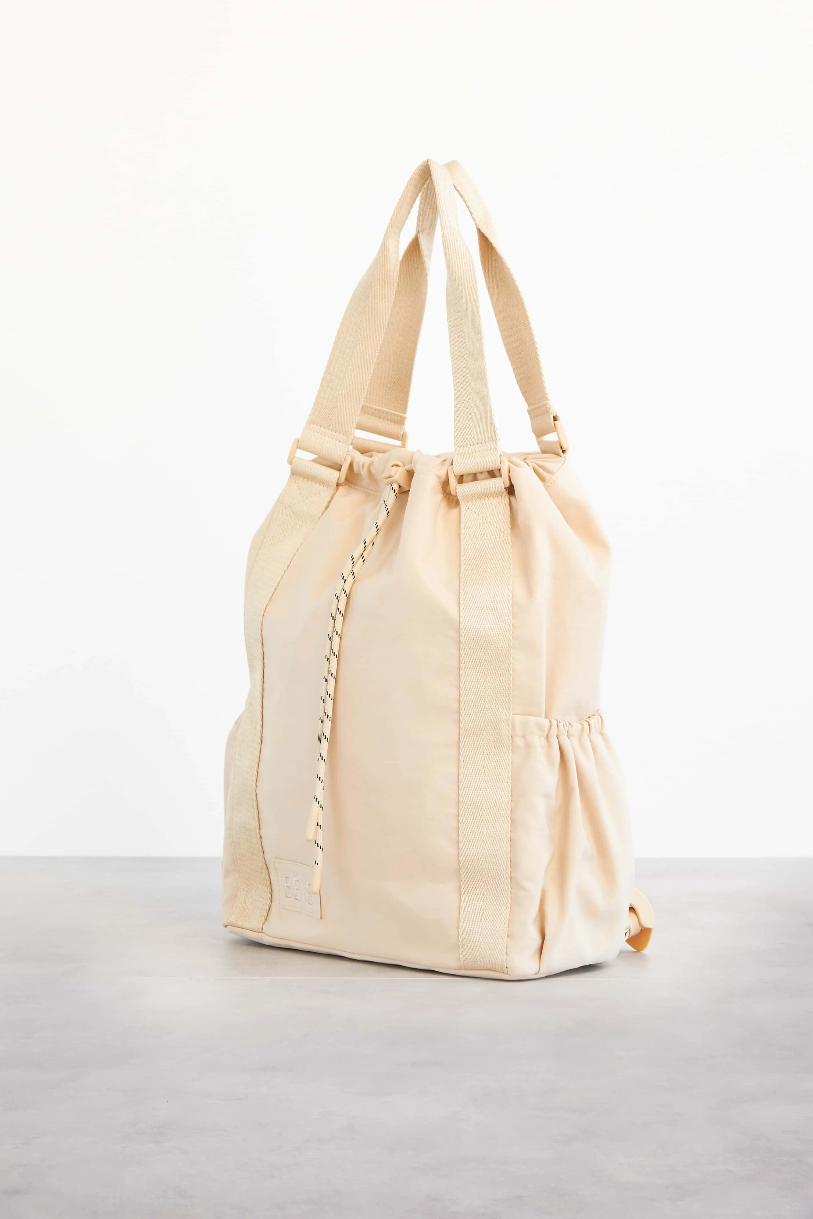 The Sport Tote in Beige sold by Beis product image thumbnail 3