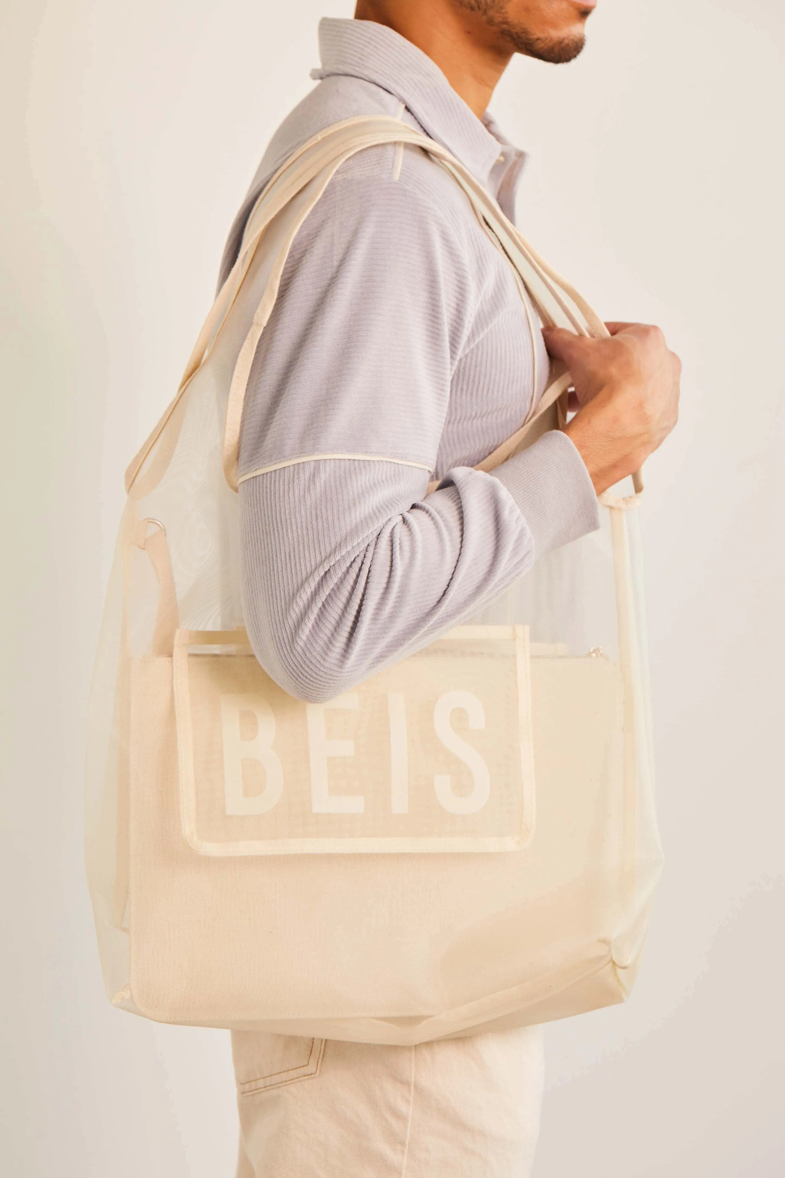 The Toke Tote sold by Beis product image thumbnail 2