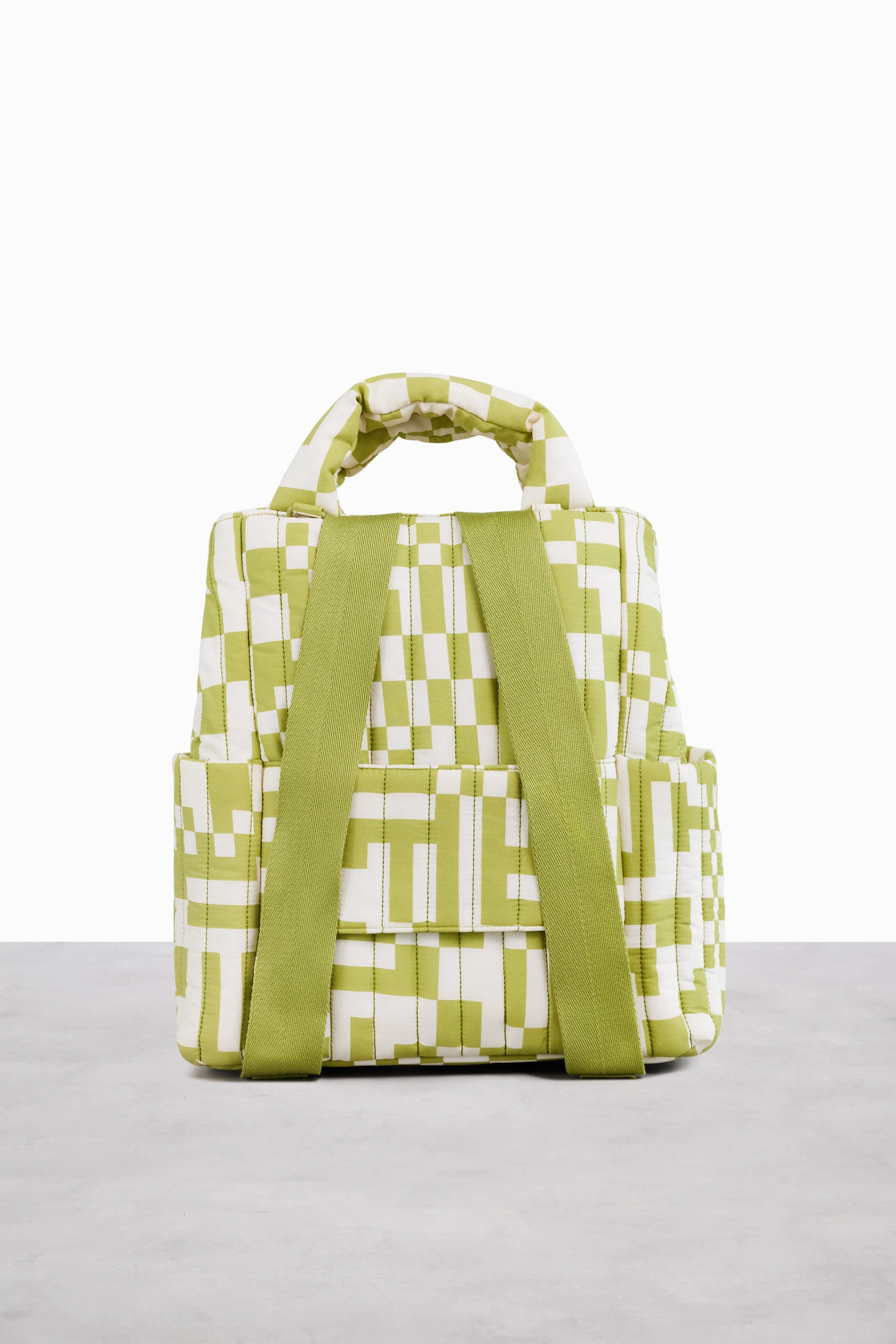 The Backpack Tote in Play Date sold by Beis product image thumbnail 4