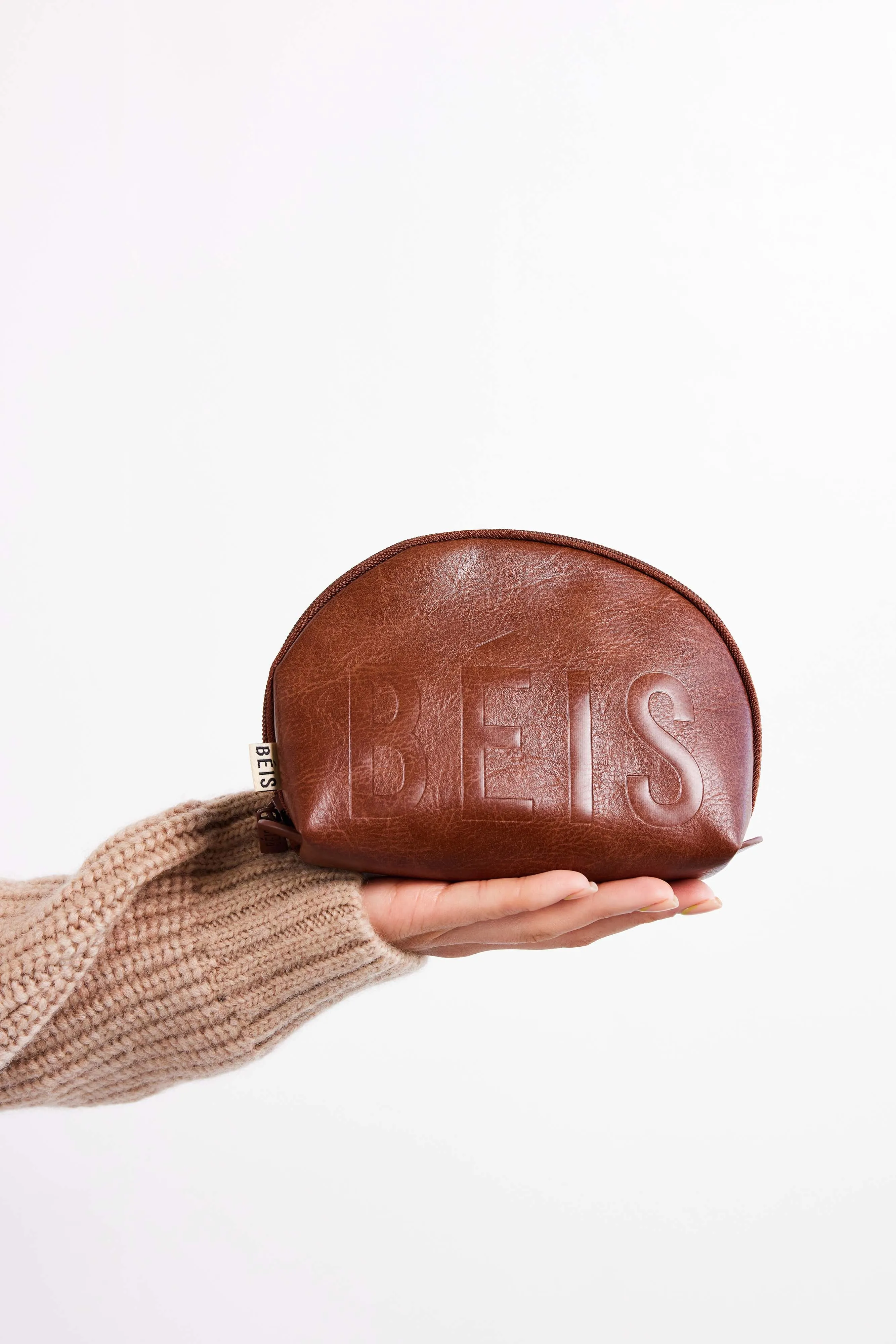 The Cosmetic Pouch Set in Maple sold by Beis product image thumbnail 5