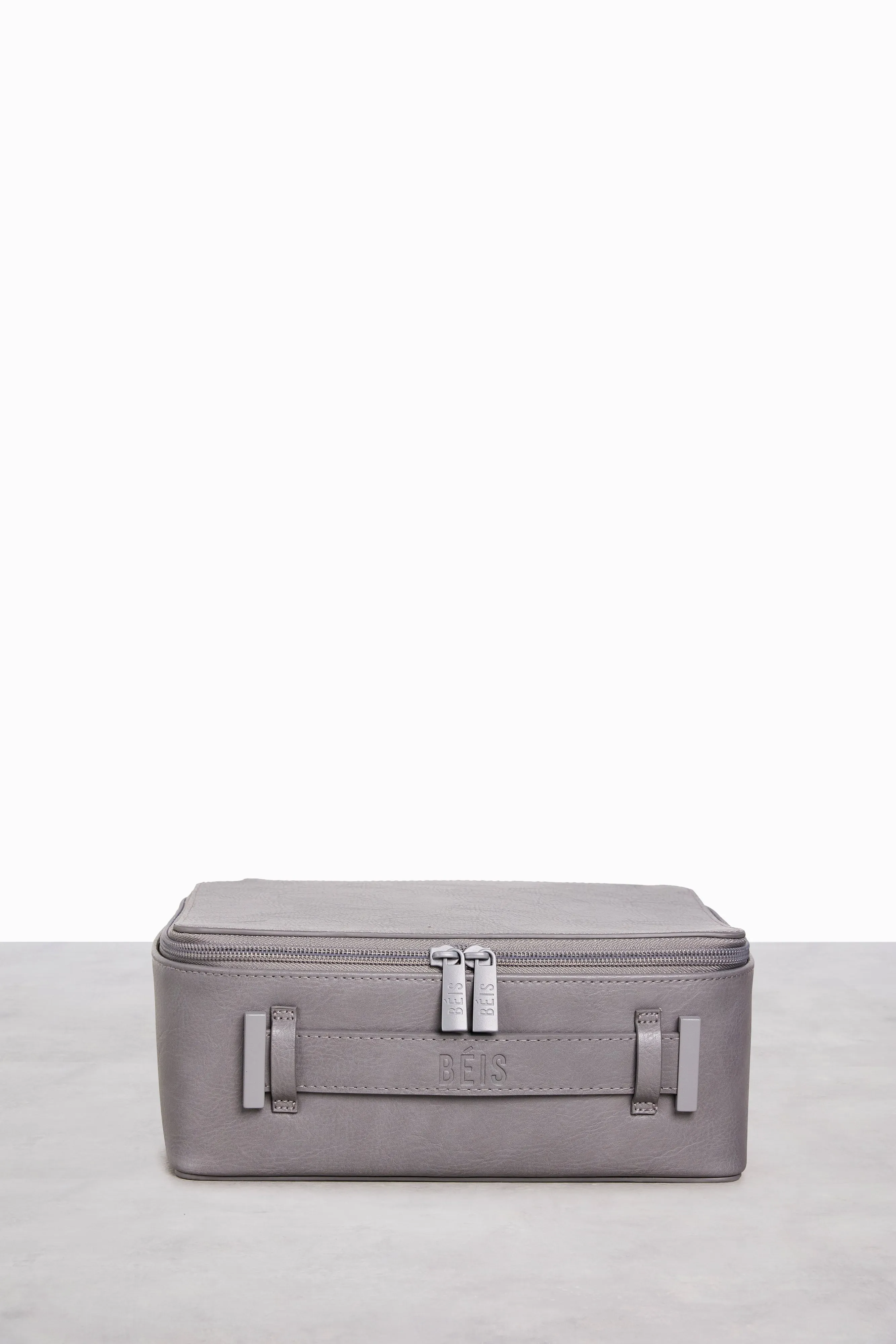 The Cosmetic Case in Grey sold by Beis product image thumbnail 4