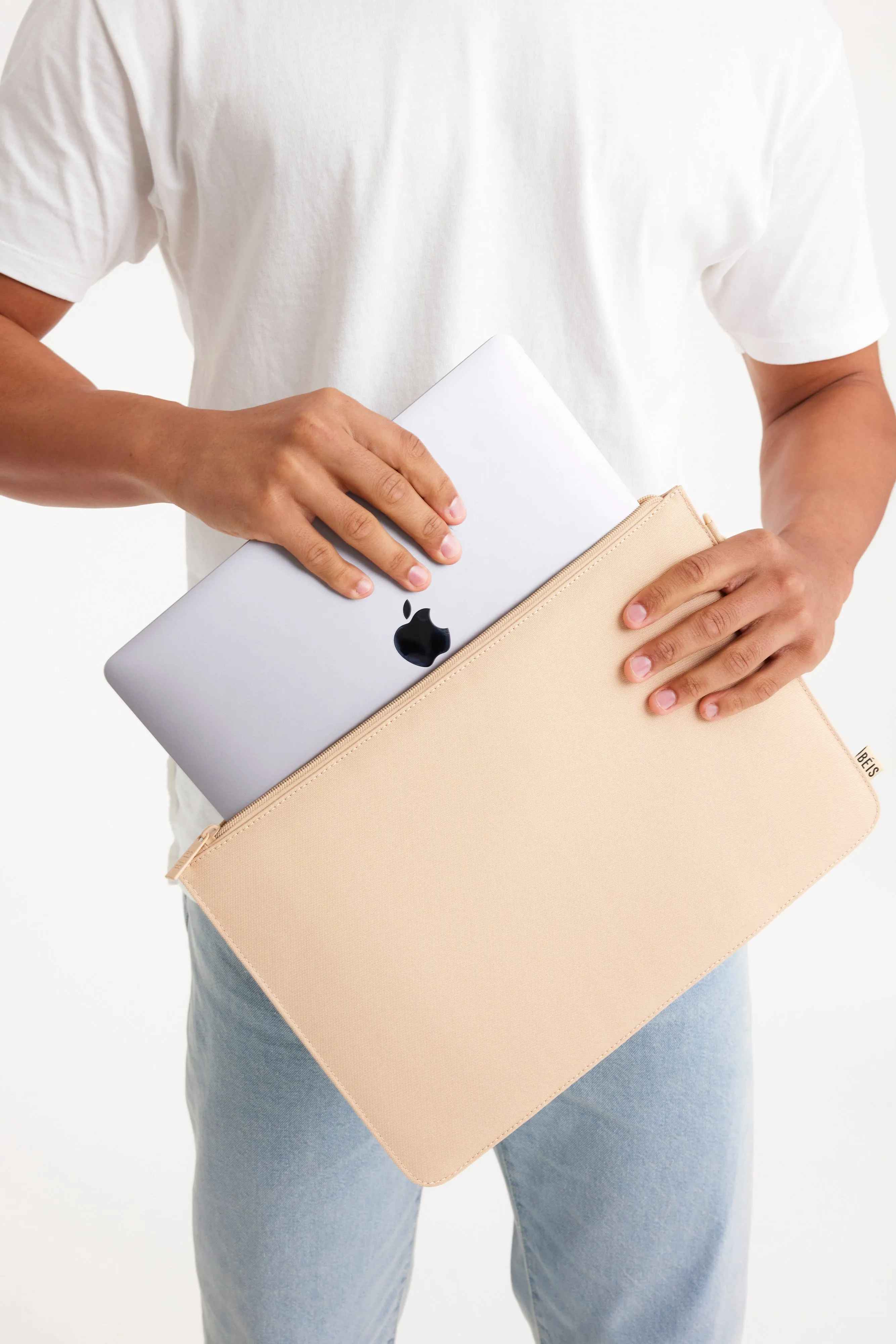 The BÉISics Laptop Pouch in Beige sold by Beis product image thumbnail 2