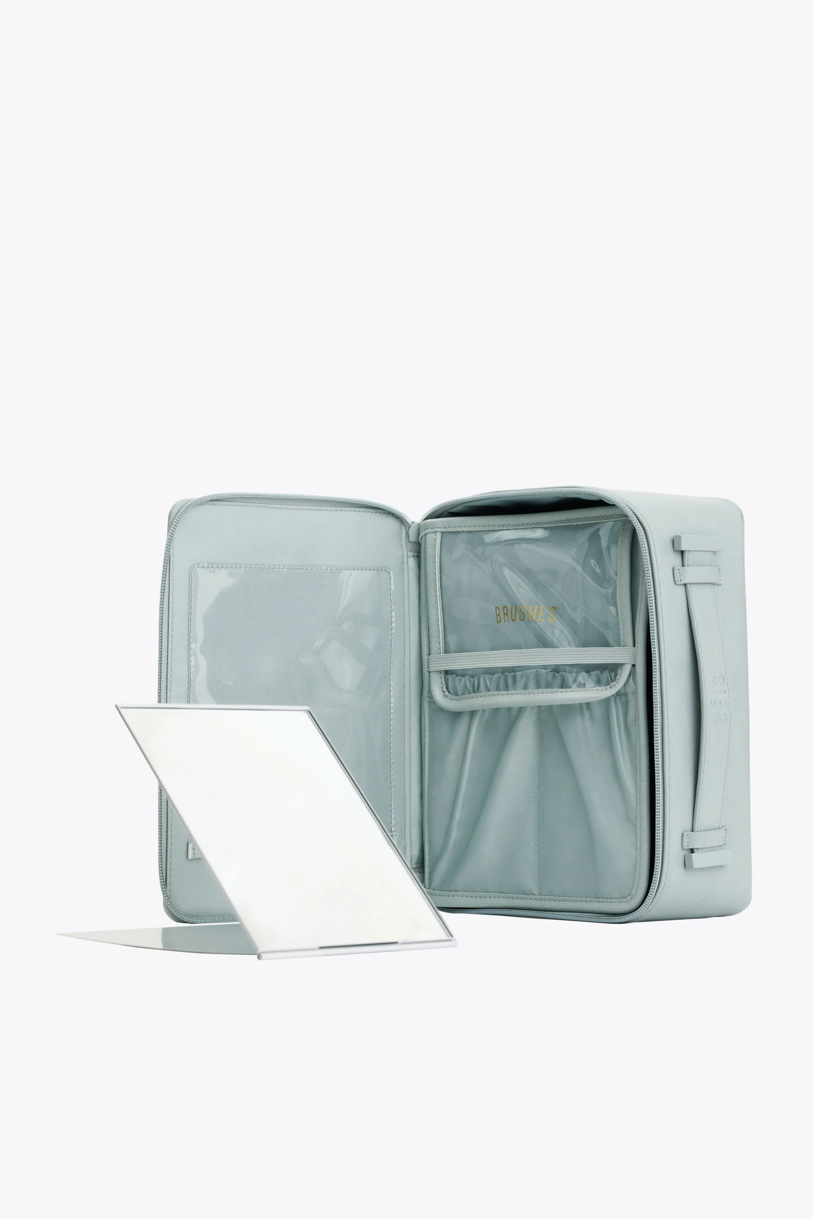 The Cosmetic Case in Slate sold by Beis product image thumbnail 2