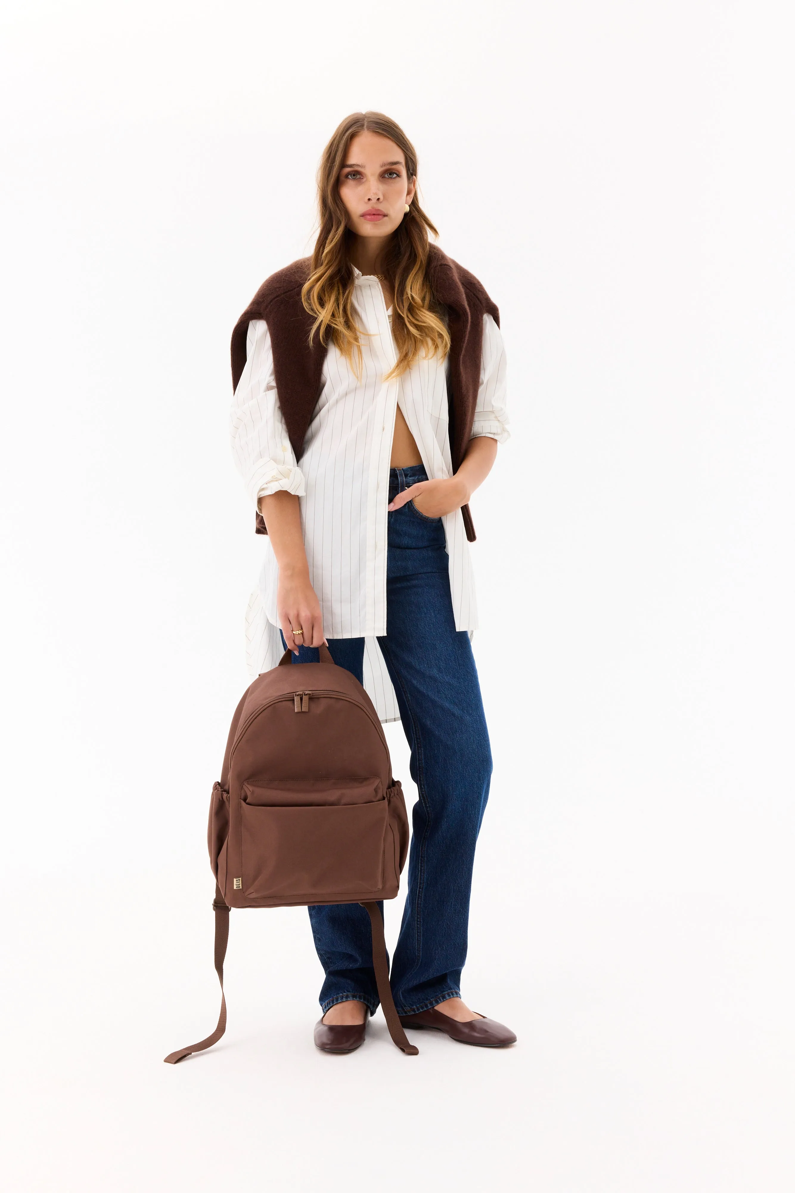 The BÉISics Backpack in Maple sold by Beis product image thumbnail 4