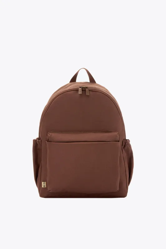 The BÉISics Backpack in Maple made by Beis
