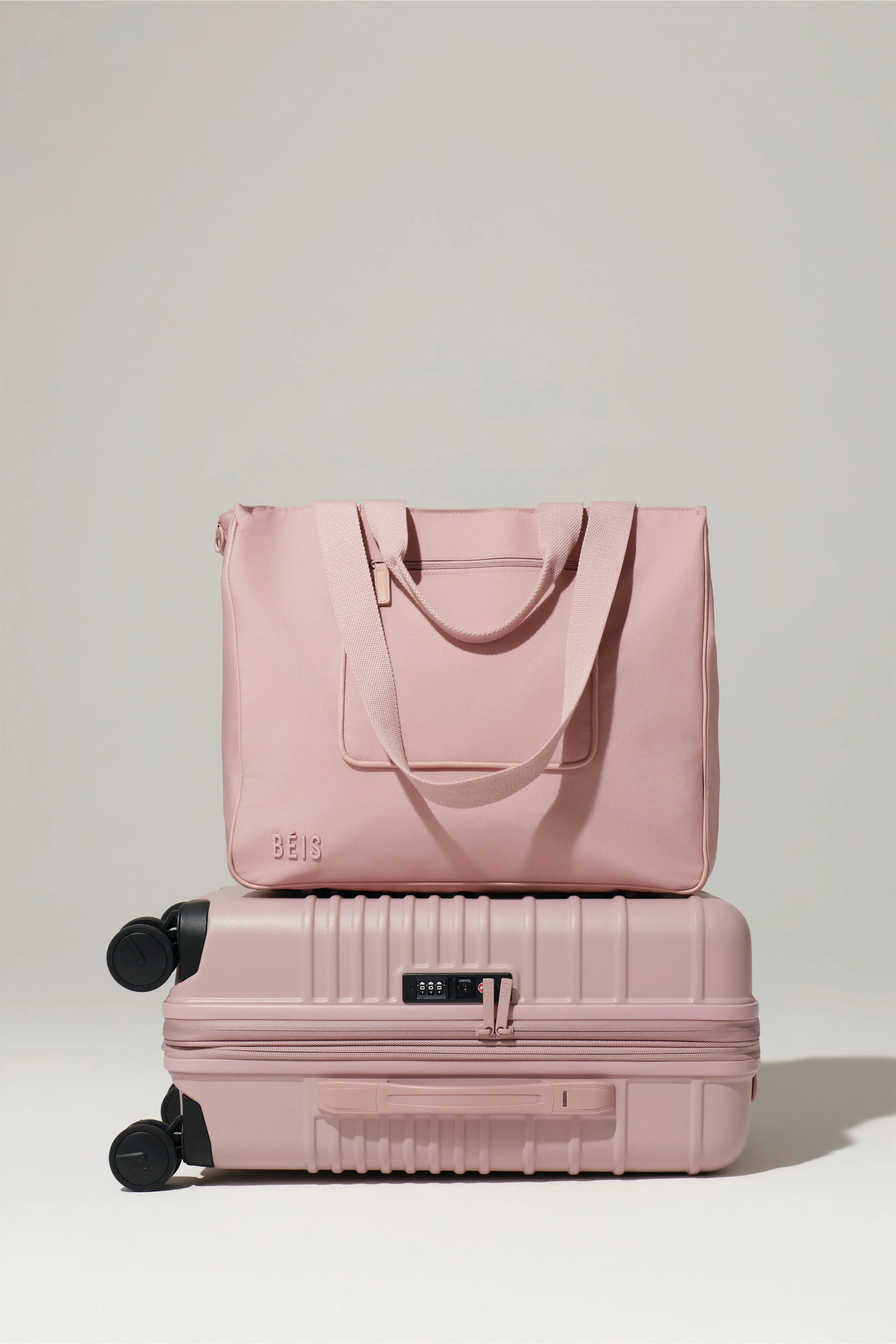 The Tote Set sold by Beis product image thumbnail 2