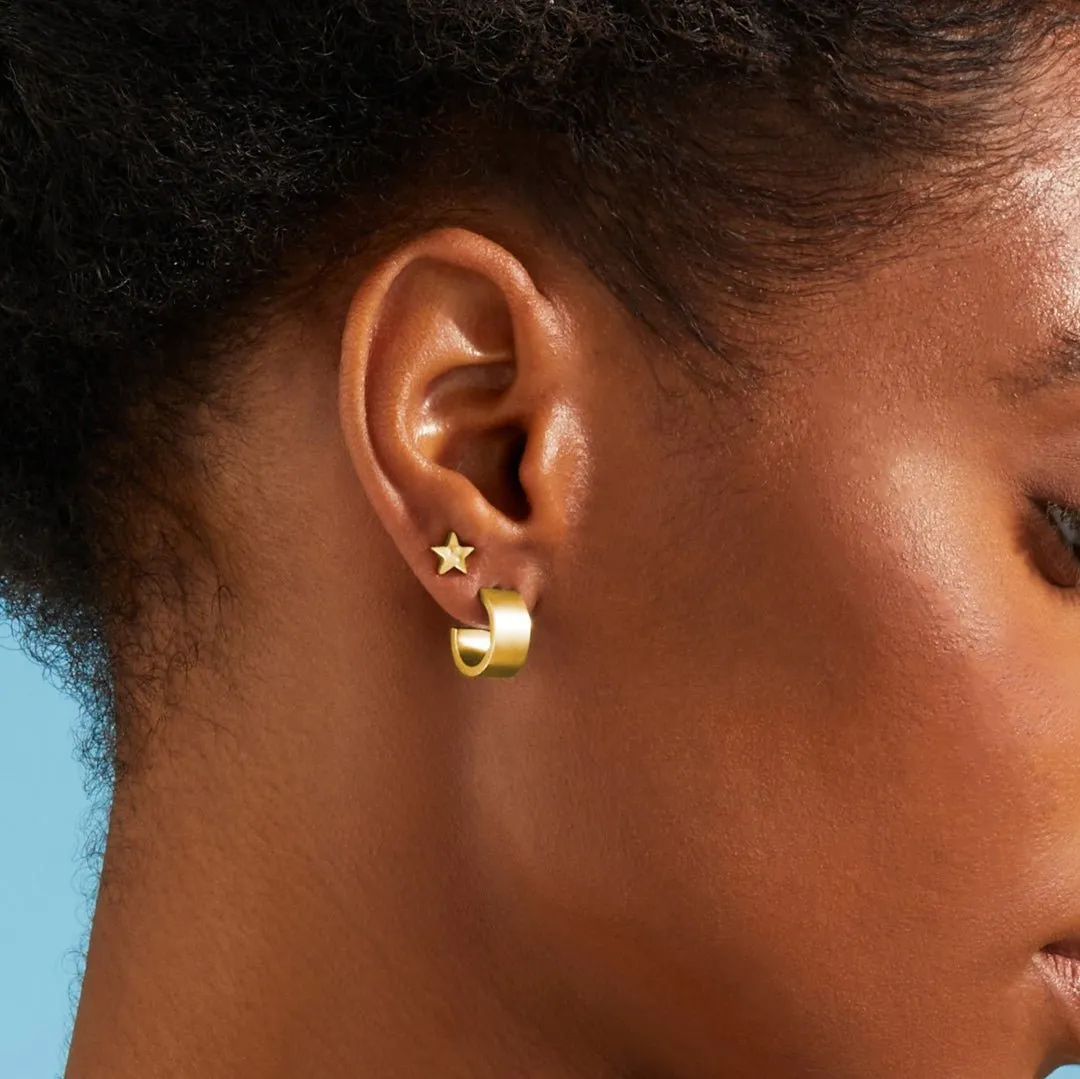 Small Flat Edge Hoop Earrings sold by 7879 product image thumbnail 2