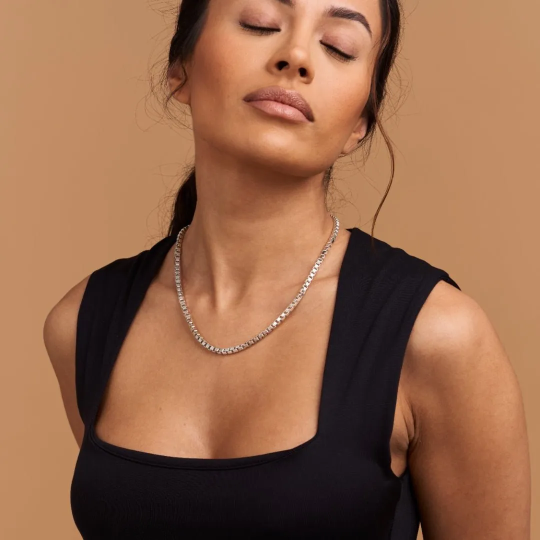Venetian Chain Necklace sold by 7879 product image thumbnail 4
