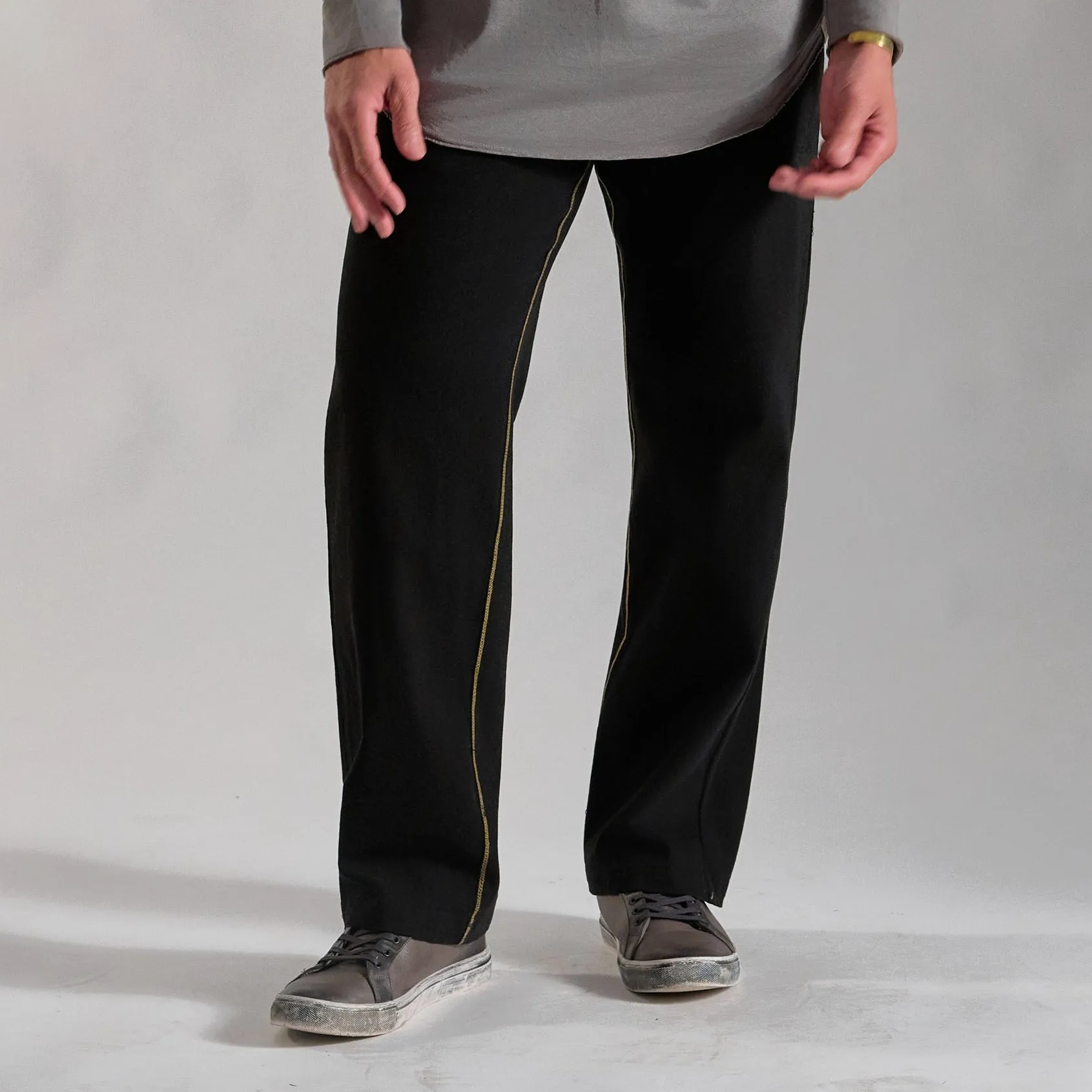 THE EASE PANT / BLACK sold by One Golden Thread product image thumbnail 2