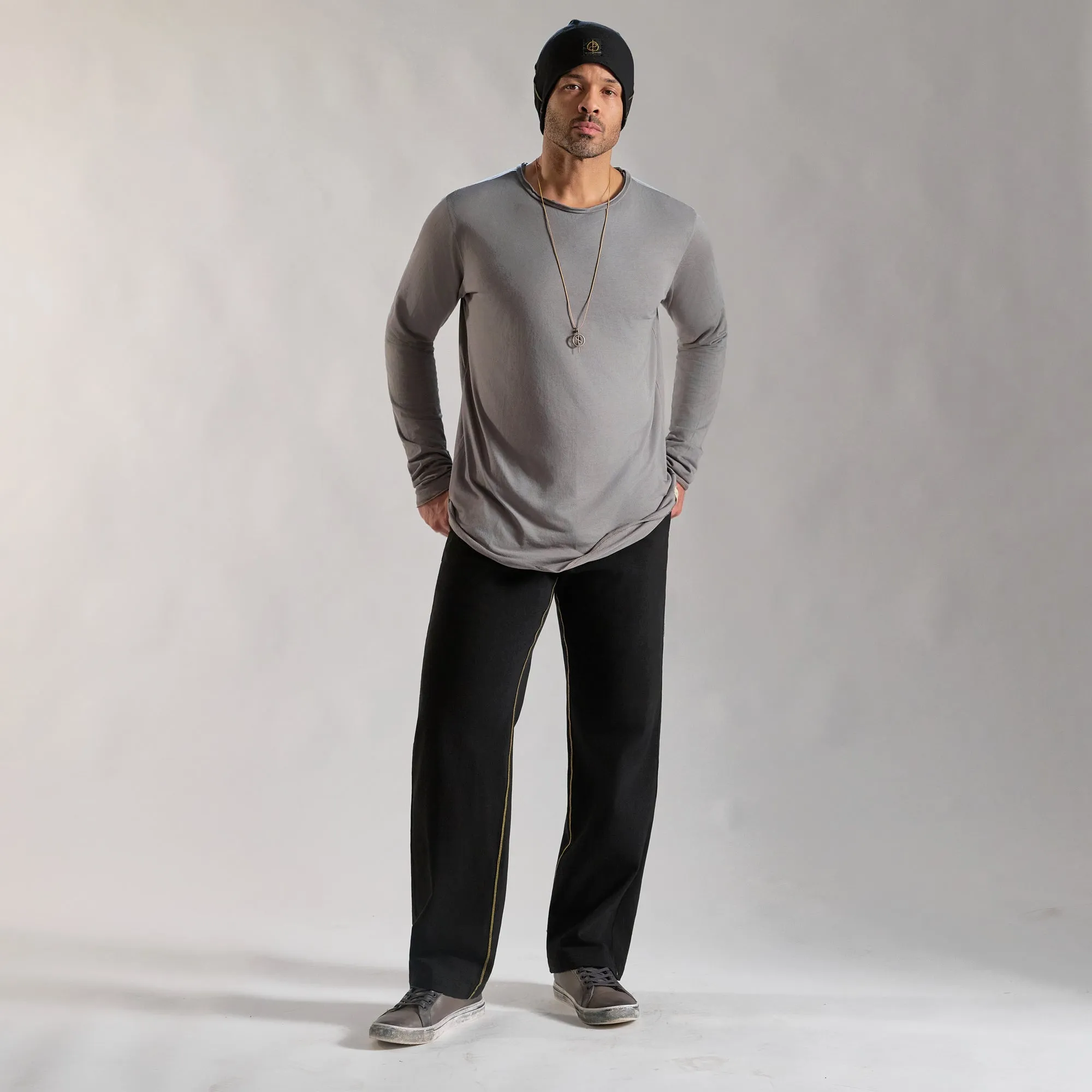 THE EASE PANT / BLACK sold by One Golden Thread