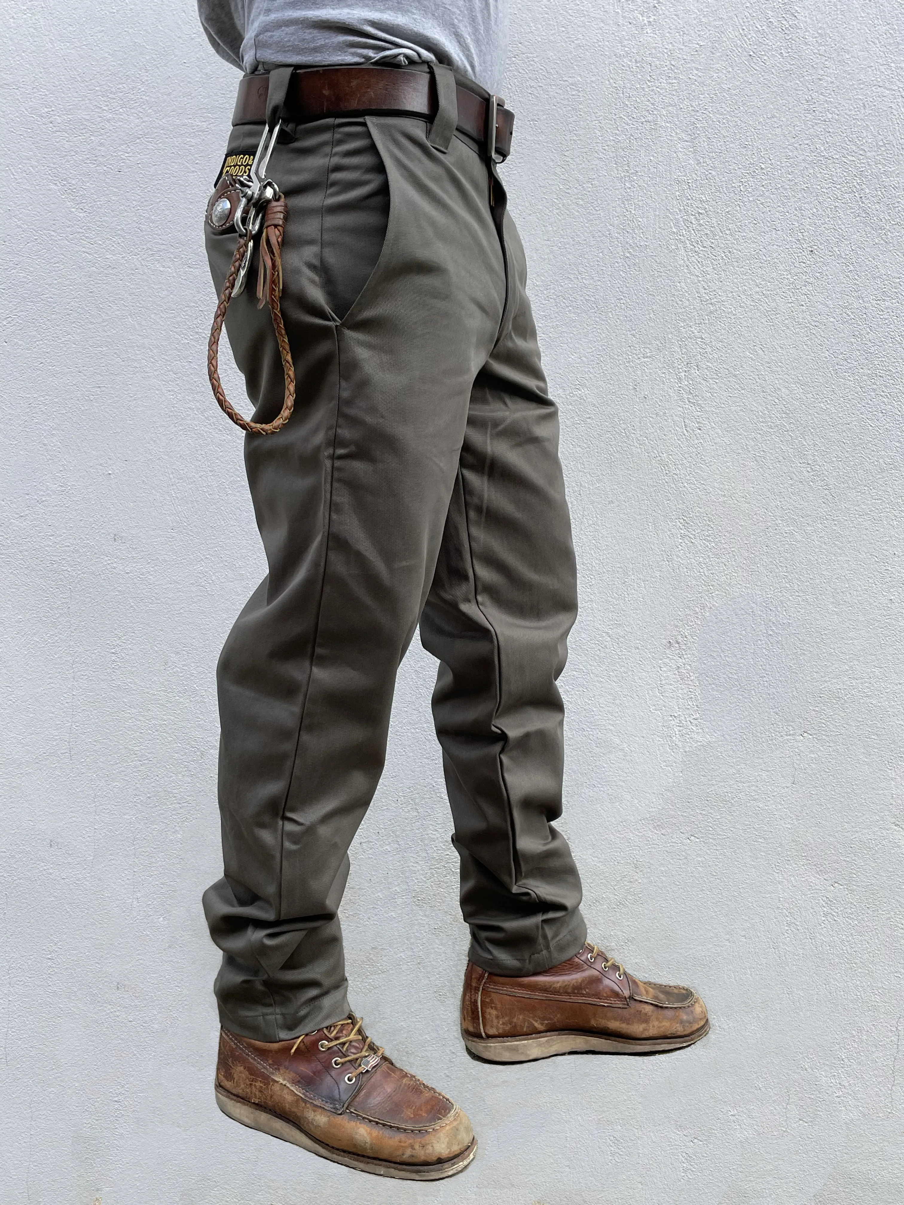 English Worker Trouser in Olive Drab Cotton Twill sold by Indigo and Goods