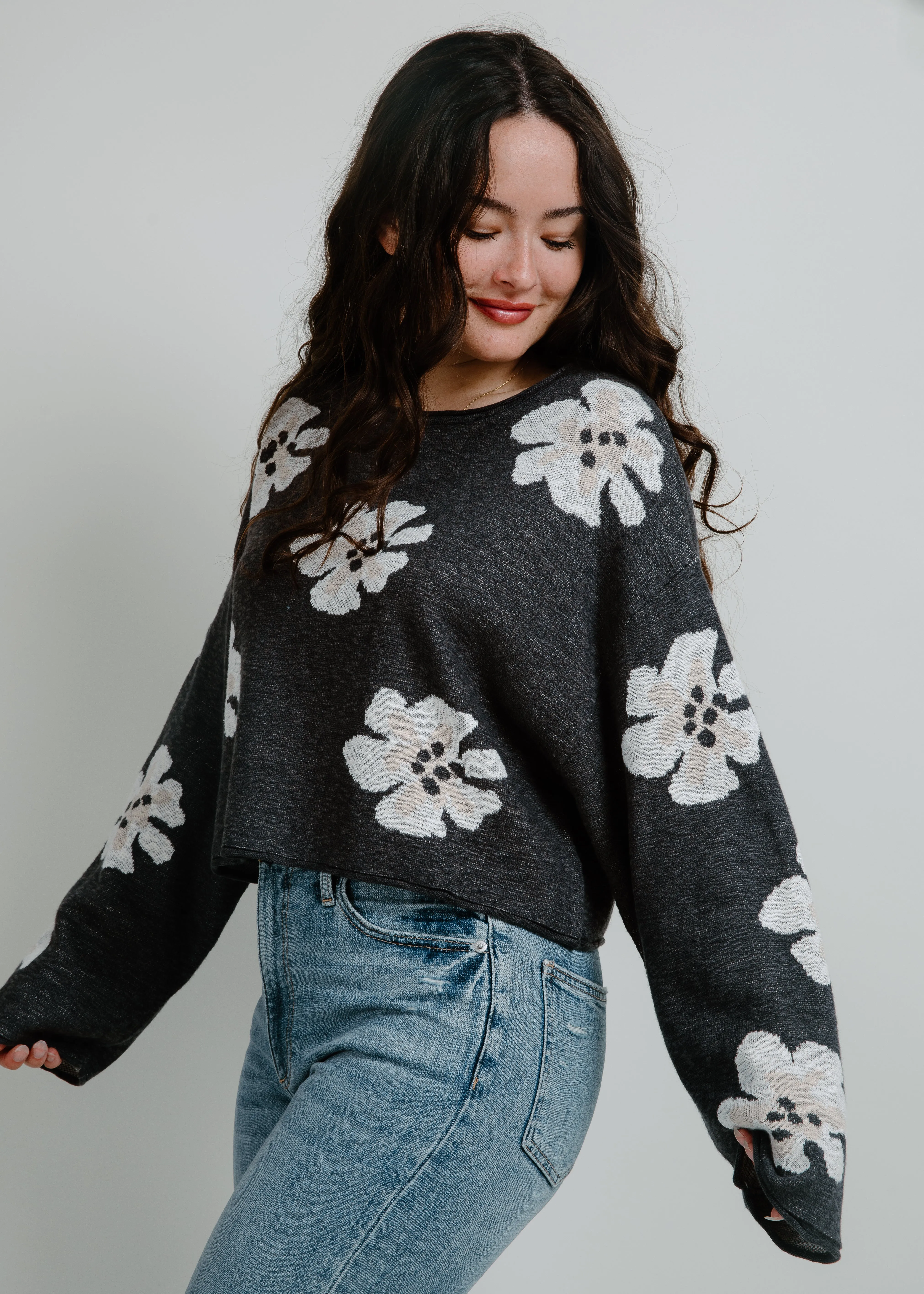 Daisy Cropped Knit Sweater sold by Vinnie Louise product image thumbnail 3