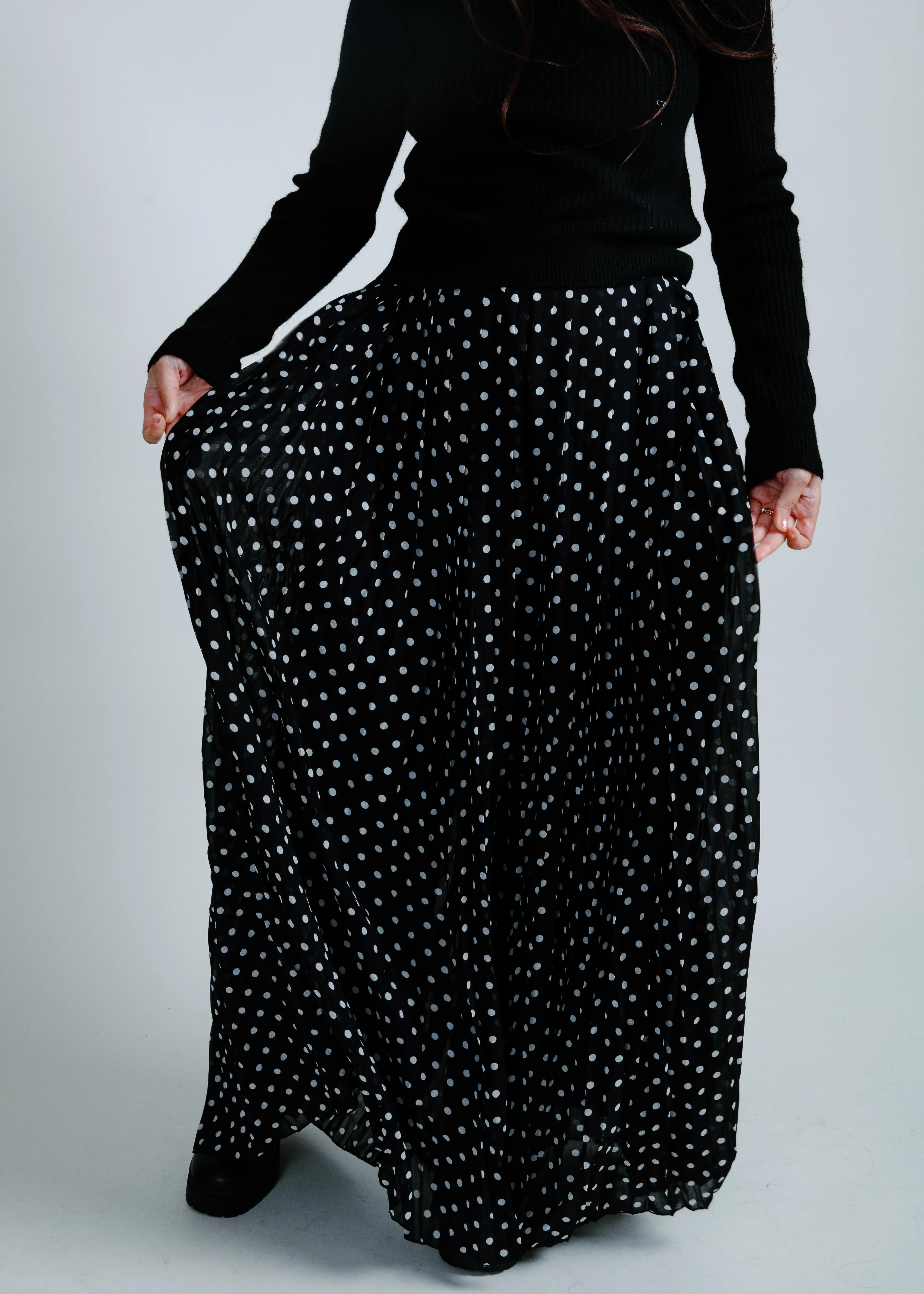 Linda Flowy Wide Leg Polka Dot Pants sold by Vinnie Louise product image thumbnail 4