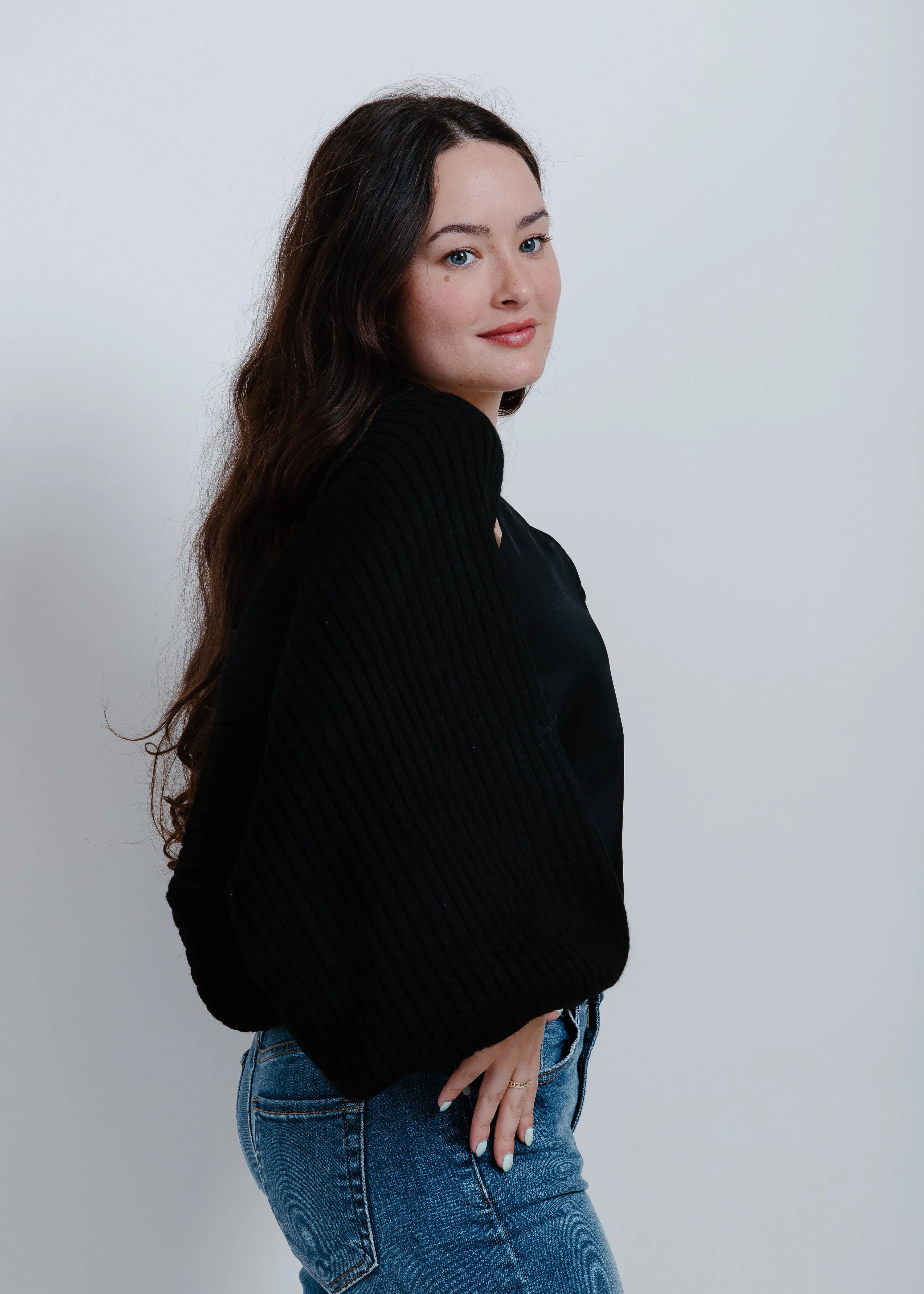 Eliana Sweater Shrug sold by Vinnie Louise product image thumbnail 3