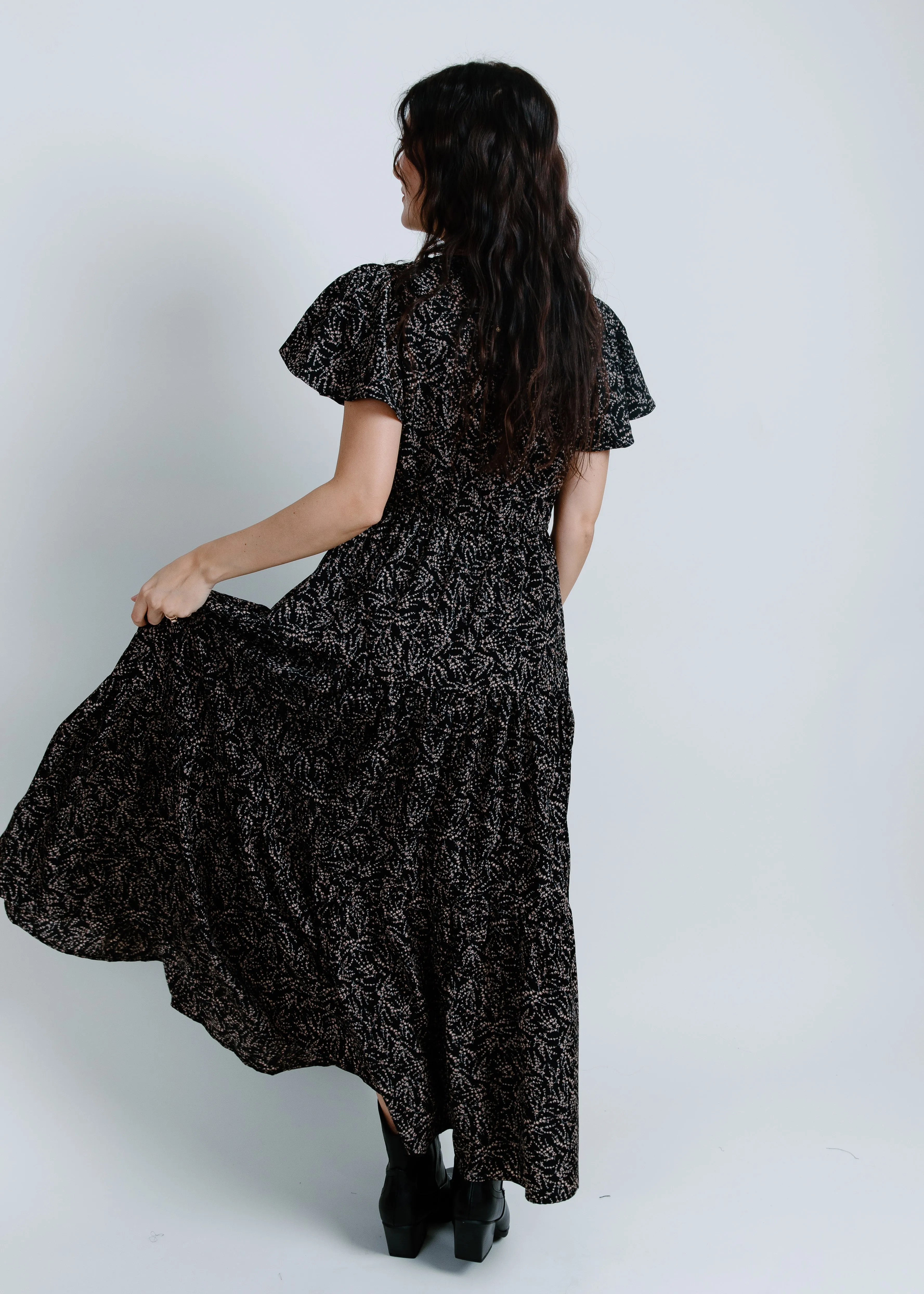 Caroline Short Sleeve Midi Dress sold by Vinnie Louise product image thumbnail 3