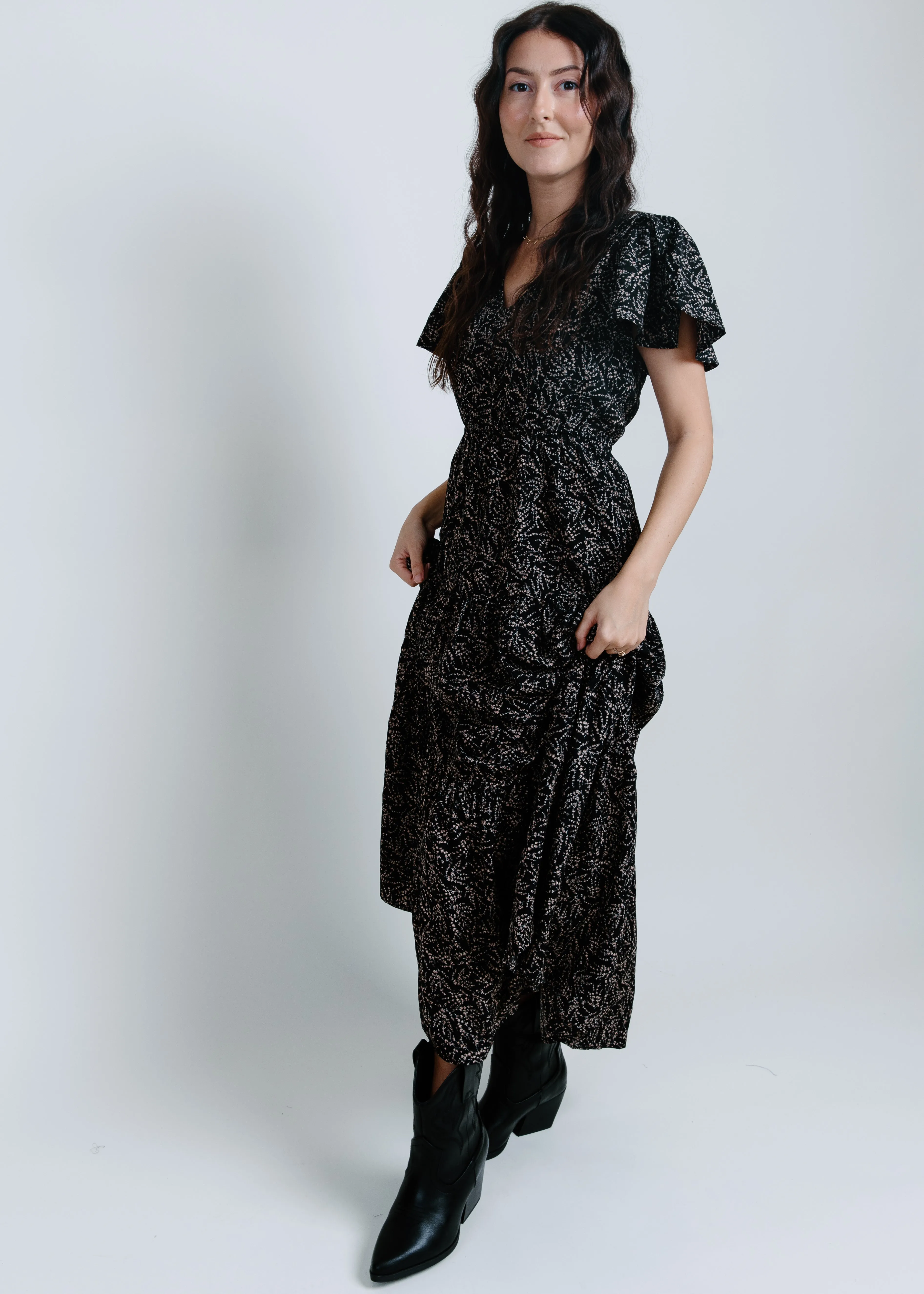 Caroline Short Sleeve Midi Dress sold by Vinnie Louise product image thumbnail 4