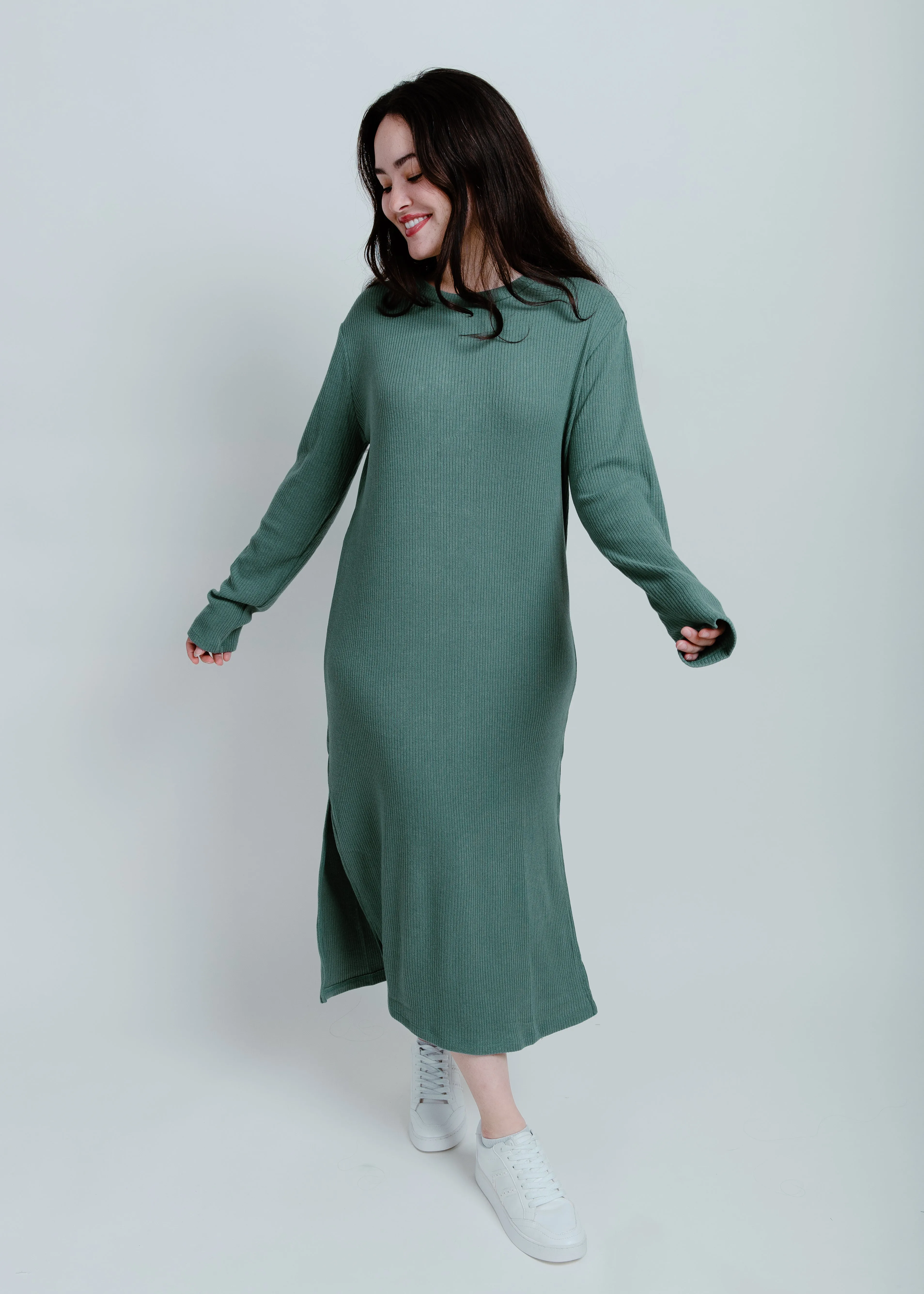 Camila Long Sleeve Midi Dress - Green sold by Vinnie Louise