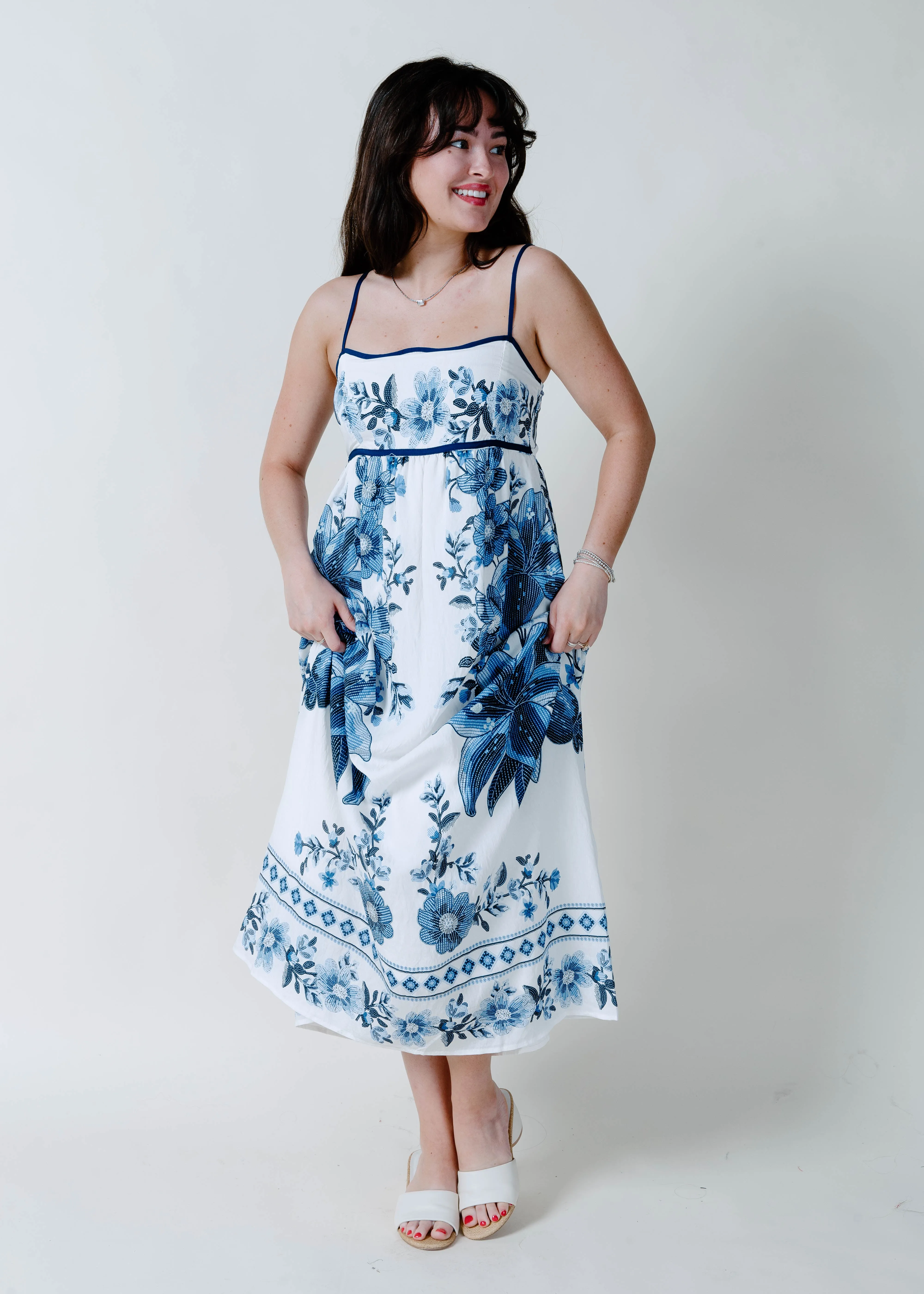 The Willyard Dress - Blue sold by Vinnie Louise product image thumbnail 3
