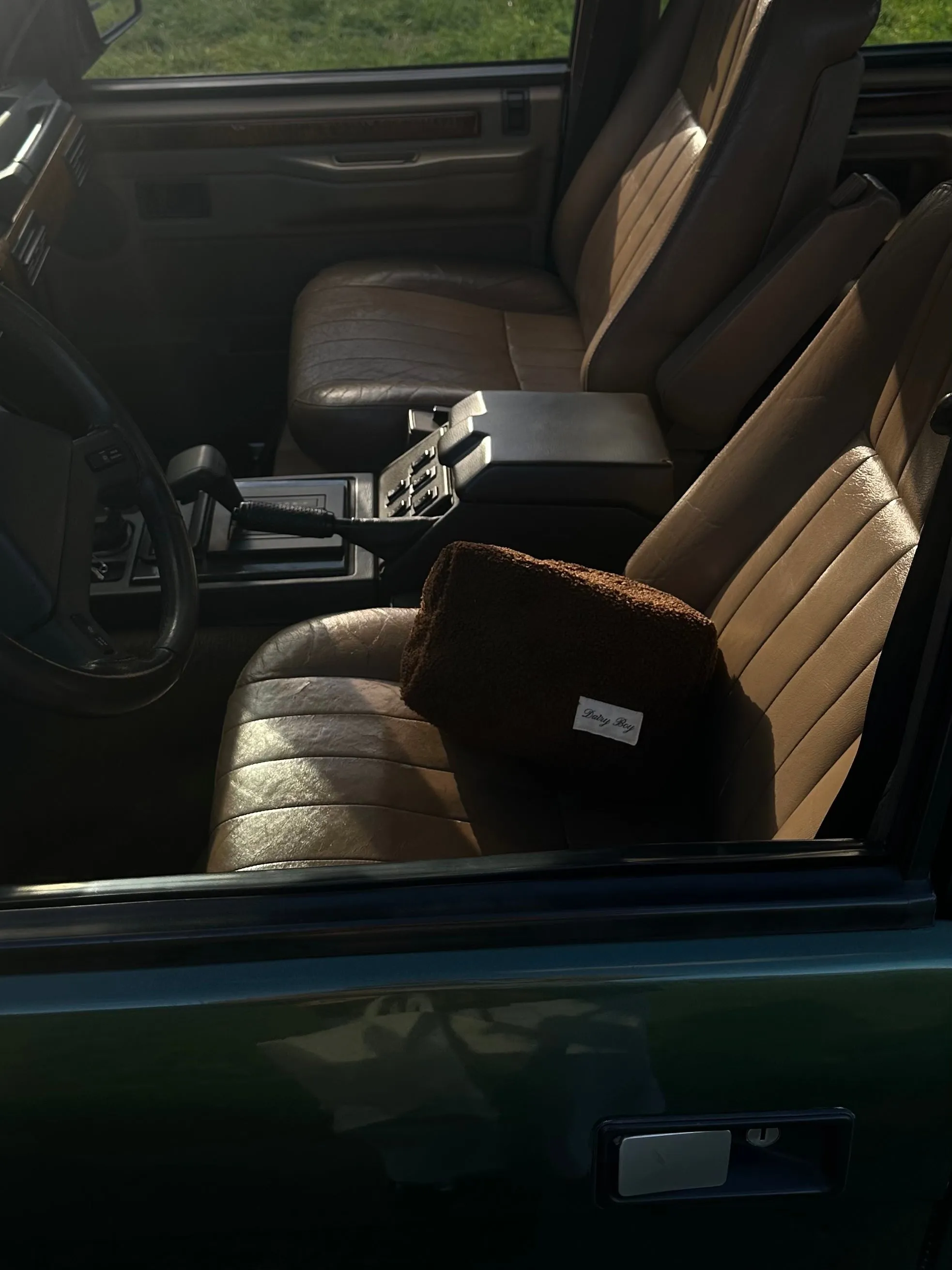 Sherpa Pouch - Chocolate (Large) sold by Dairy Boy