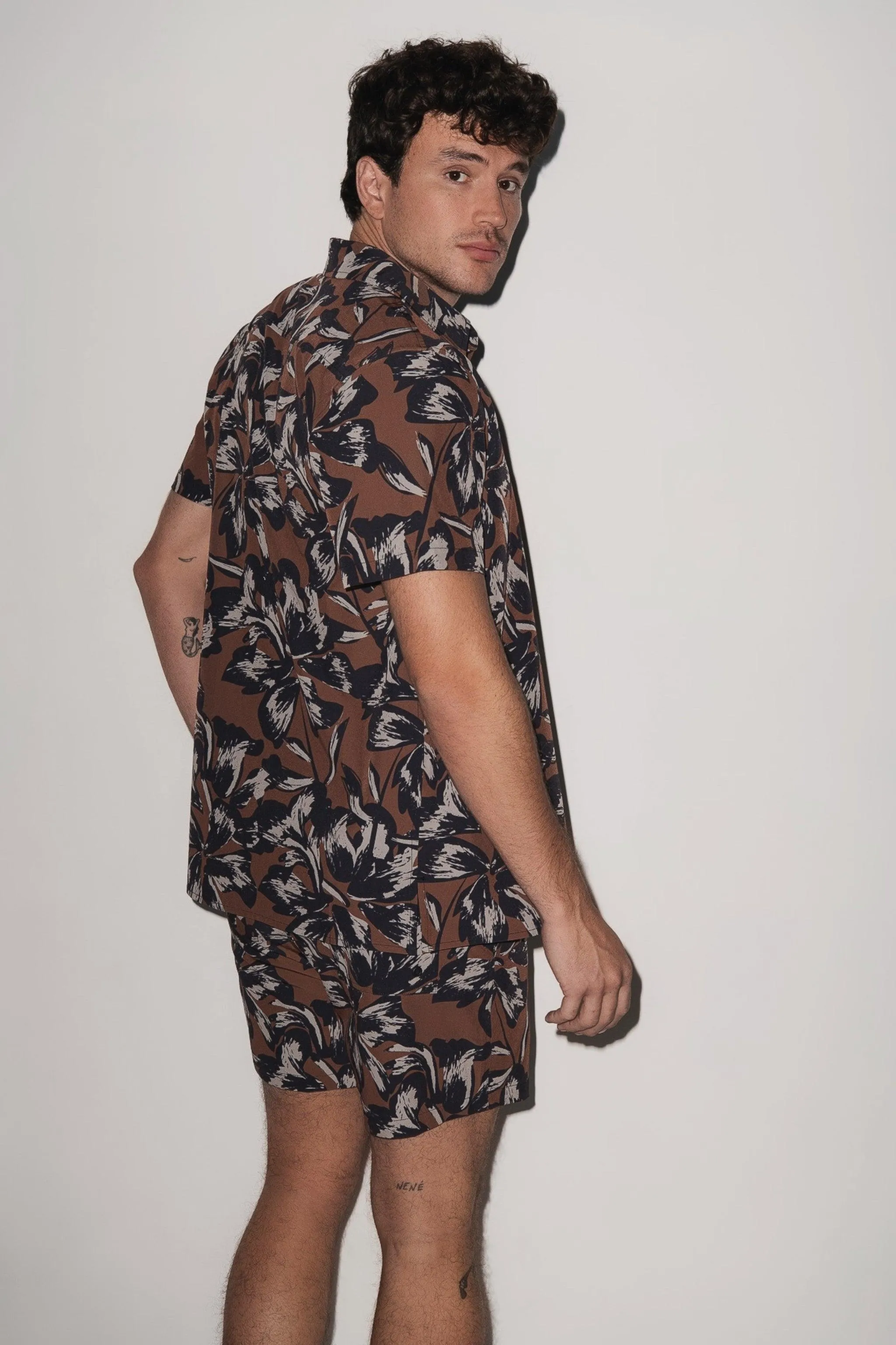 Todos Santos Brown Vintage Floral Classic Shirt sold by Playaluxe product image thumbnail 4