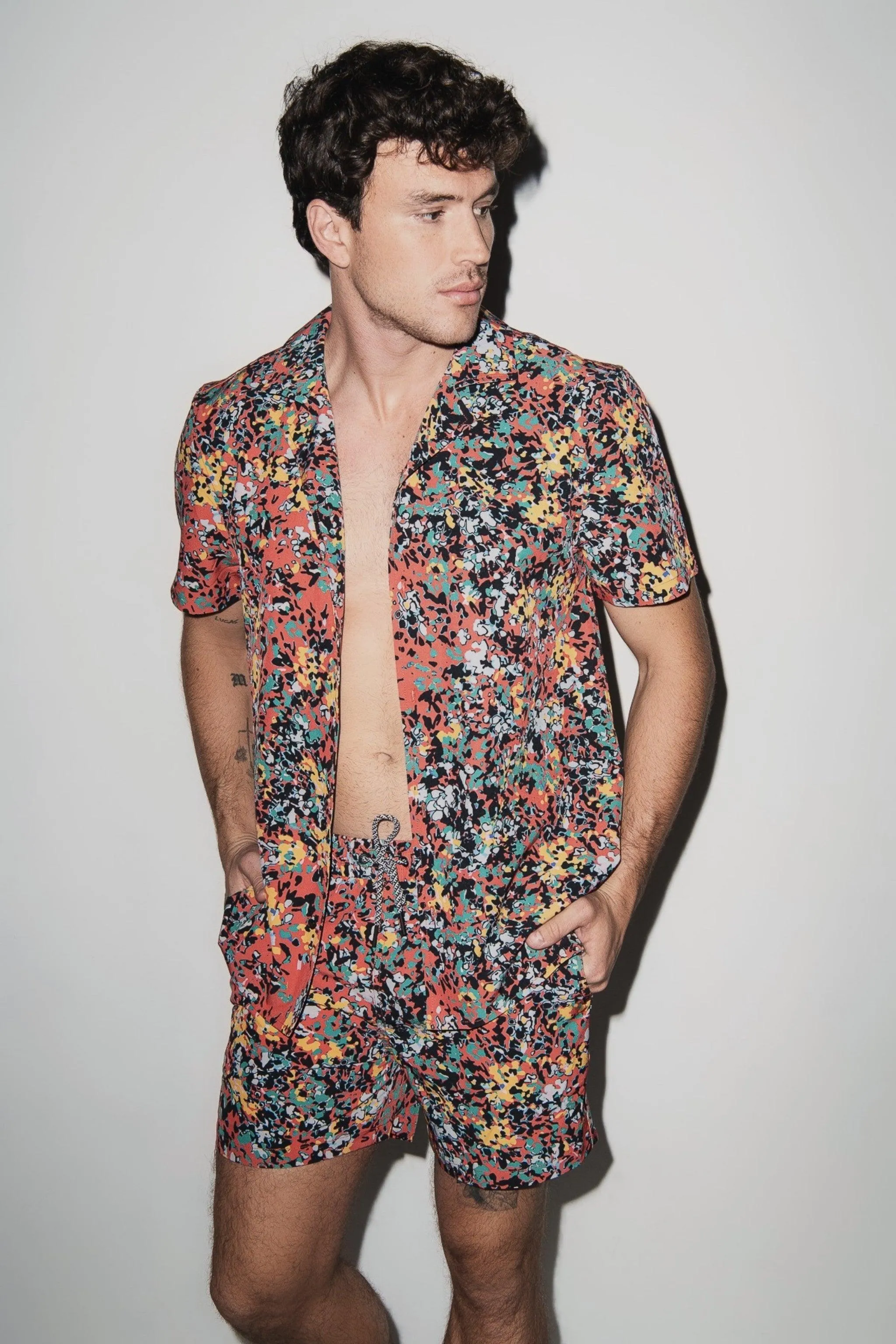 Saint Tropez Cabana Shirt Pink Confetti Floral sold by Playaluxe product image thumbnail 2