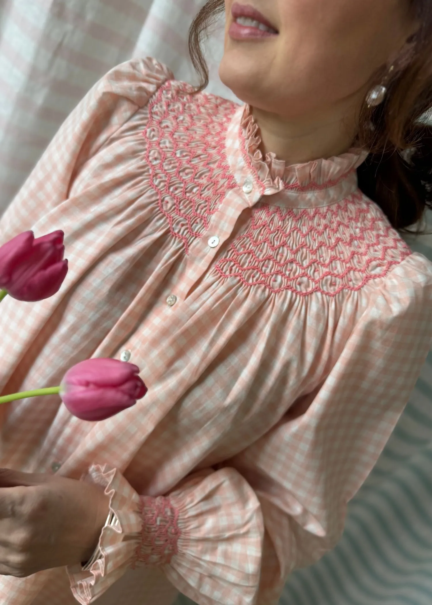 Med & Large Scholl Blouse Bellini Gingham with Calypso Hand Smocking Edition 40 sold by Smock London product image thumbnail 5