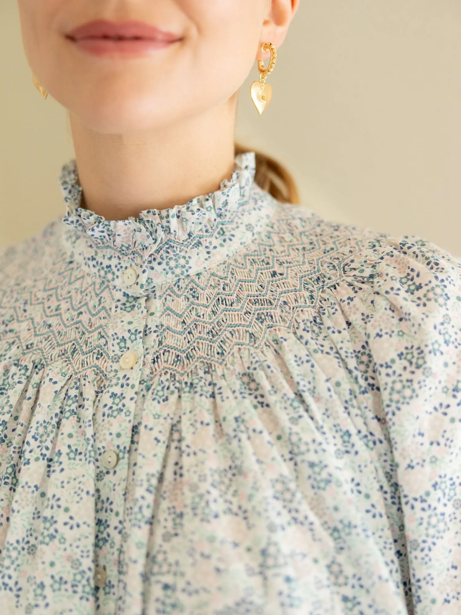 Scholl Blouse Flower Field Linen with Aqua Kiss Hand Smocking Edition 48 sold by Smock London product image thumbnail 5