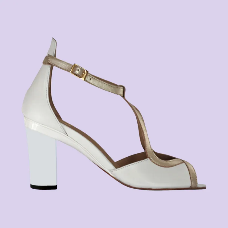 Isabelle sold by Tanya Heath