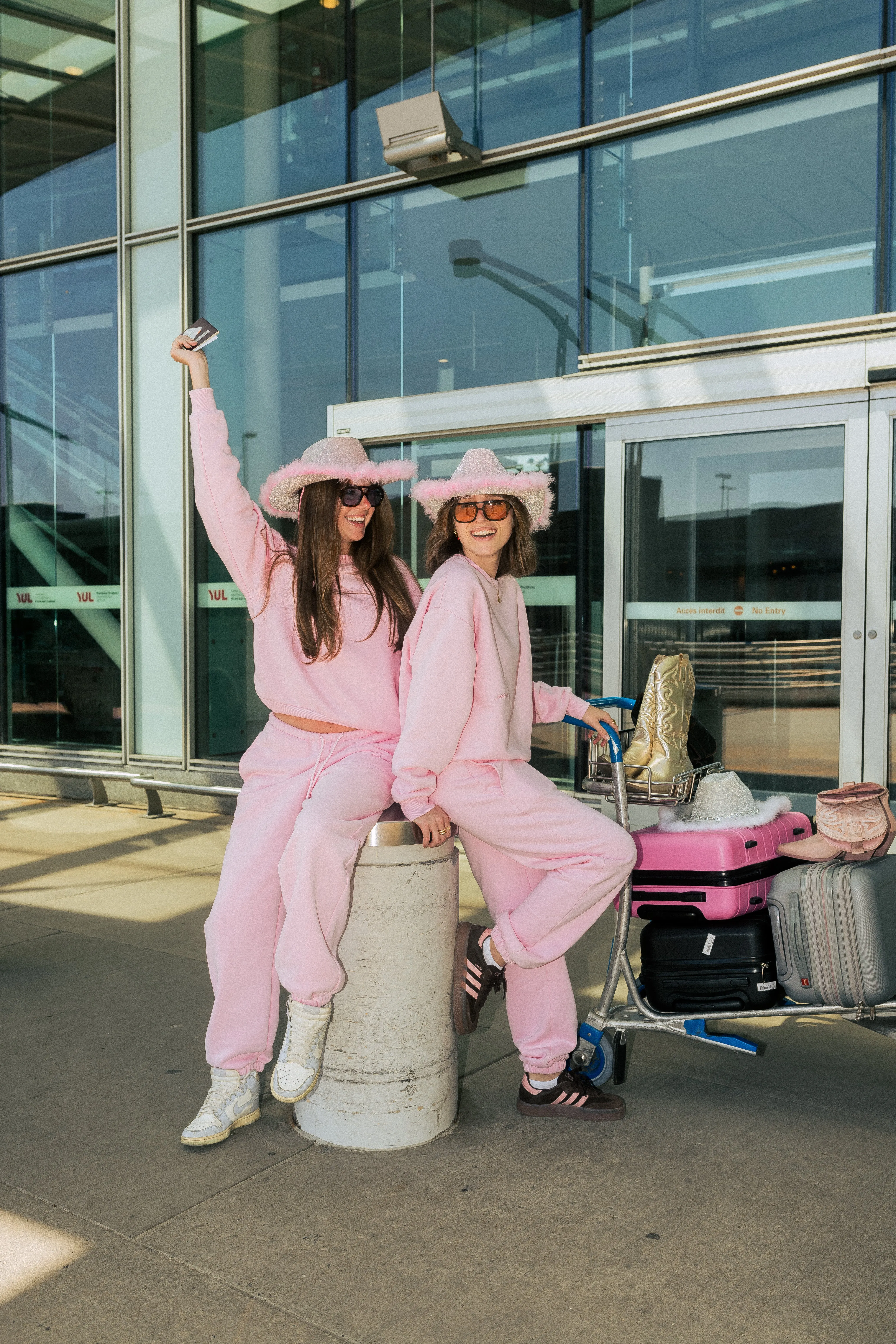 The pink Everyday jogger set sold by Girl Crush Gang