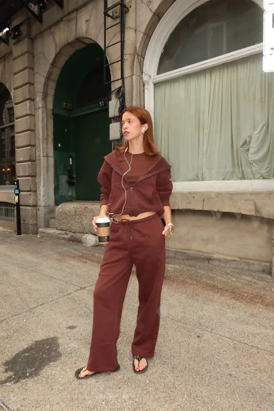 The brown Everyday jogger set sold by Girl Crush Gang