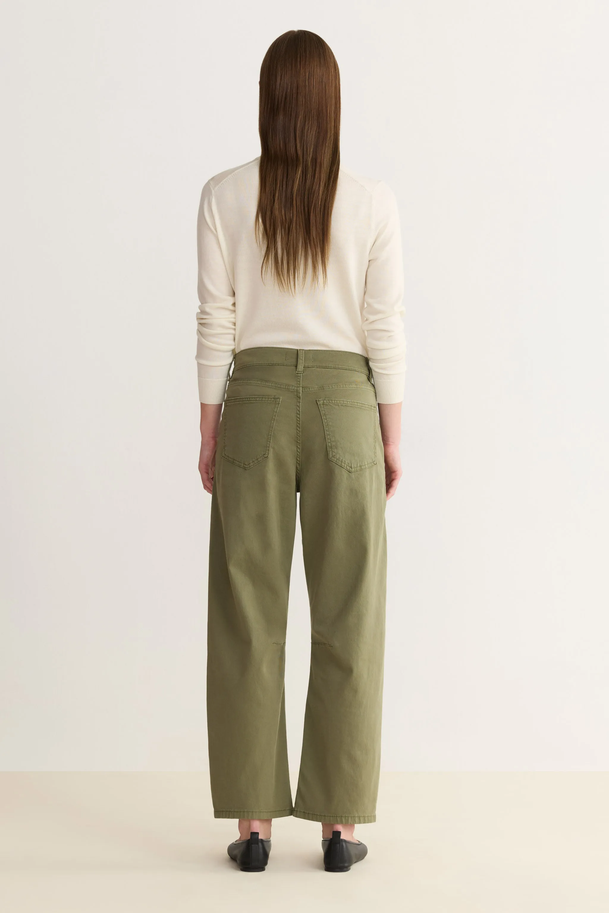 BNA TWILL - SOFT CURVE BARREL PANTS | FOUR LEAF CLOVER sold by Warp + Weft product image thumbnail 3