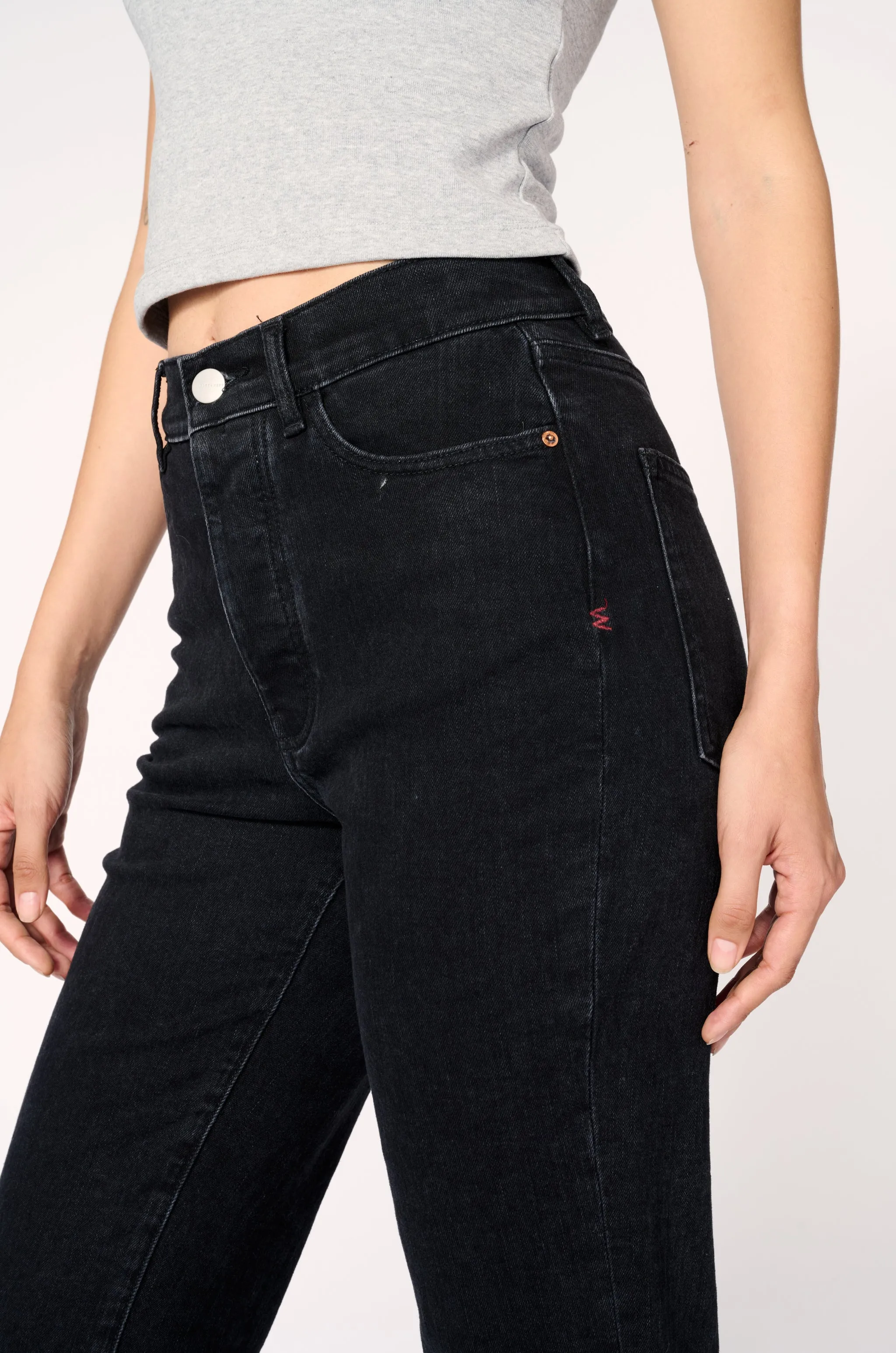 ASE - STRAIGHT JEANS | VENTURA sold by Warp + Weft product image thumbnail 2