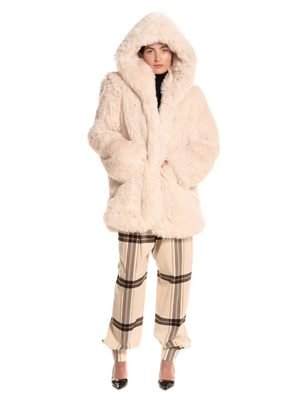 Wynn - Snow sold by FREED