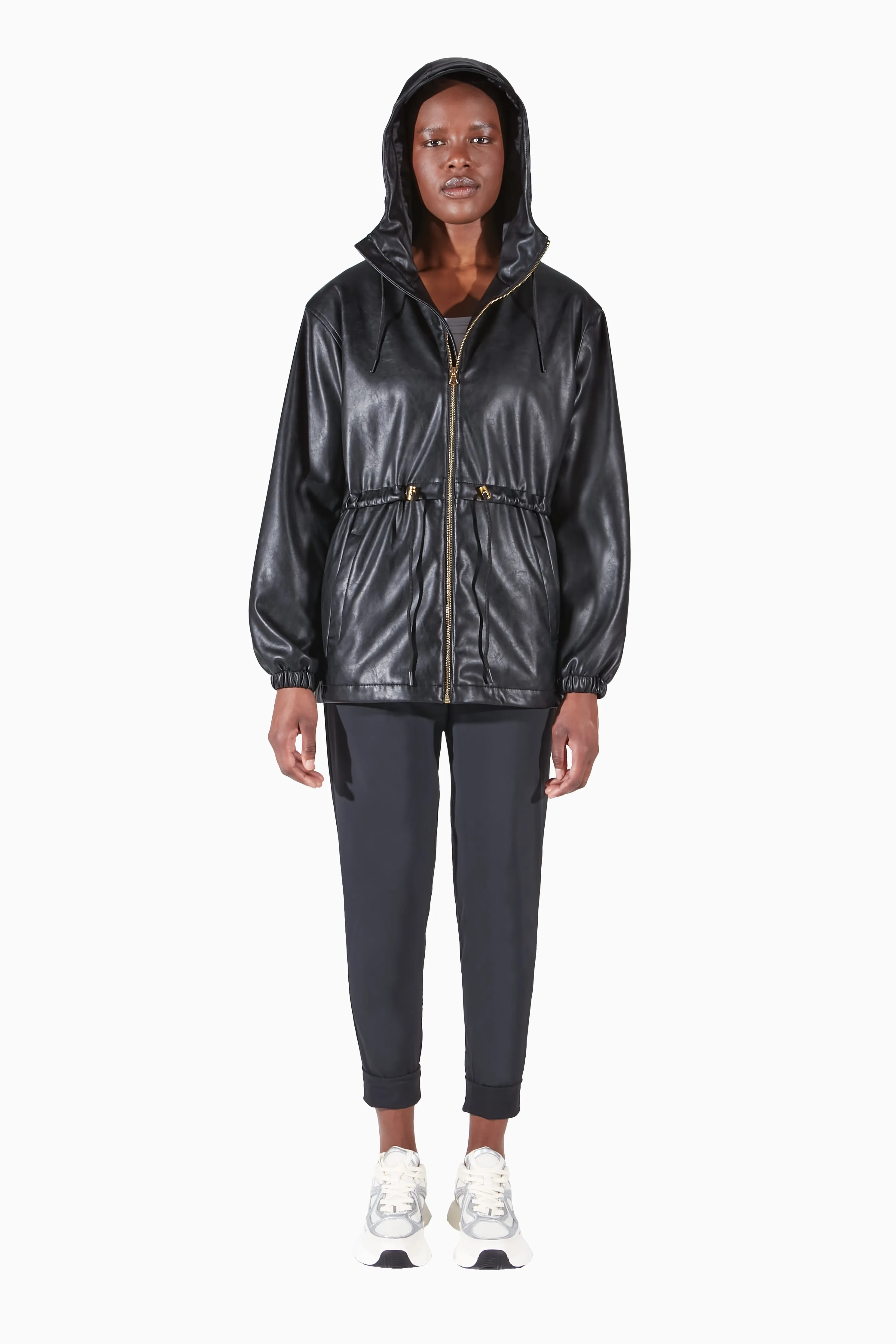 ROBBIE - STORMI sold by FREED