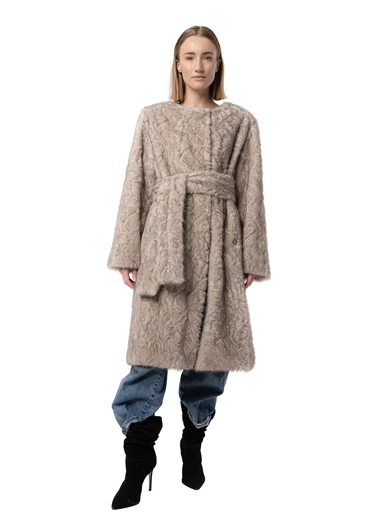 STELLA - HUSKY sold by FREED