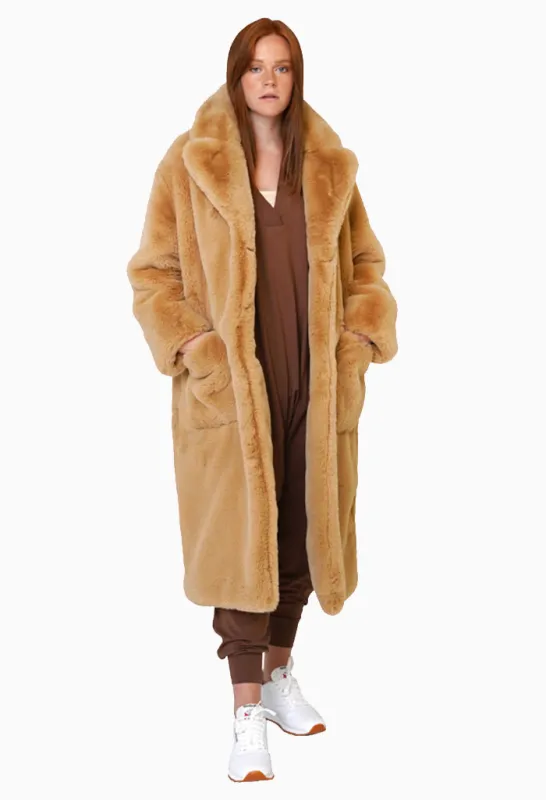 LILY - SAND FAUX FUR COAT OVERSIZED, DOUBLE-BREASTED sold by FREED