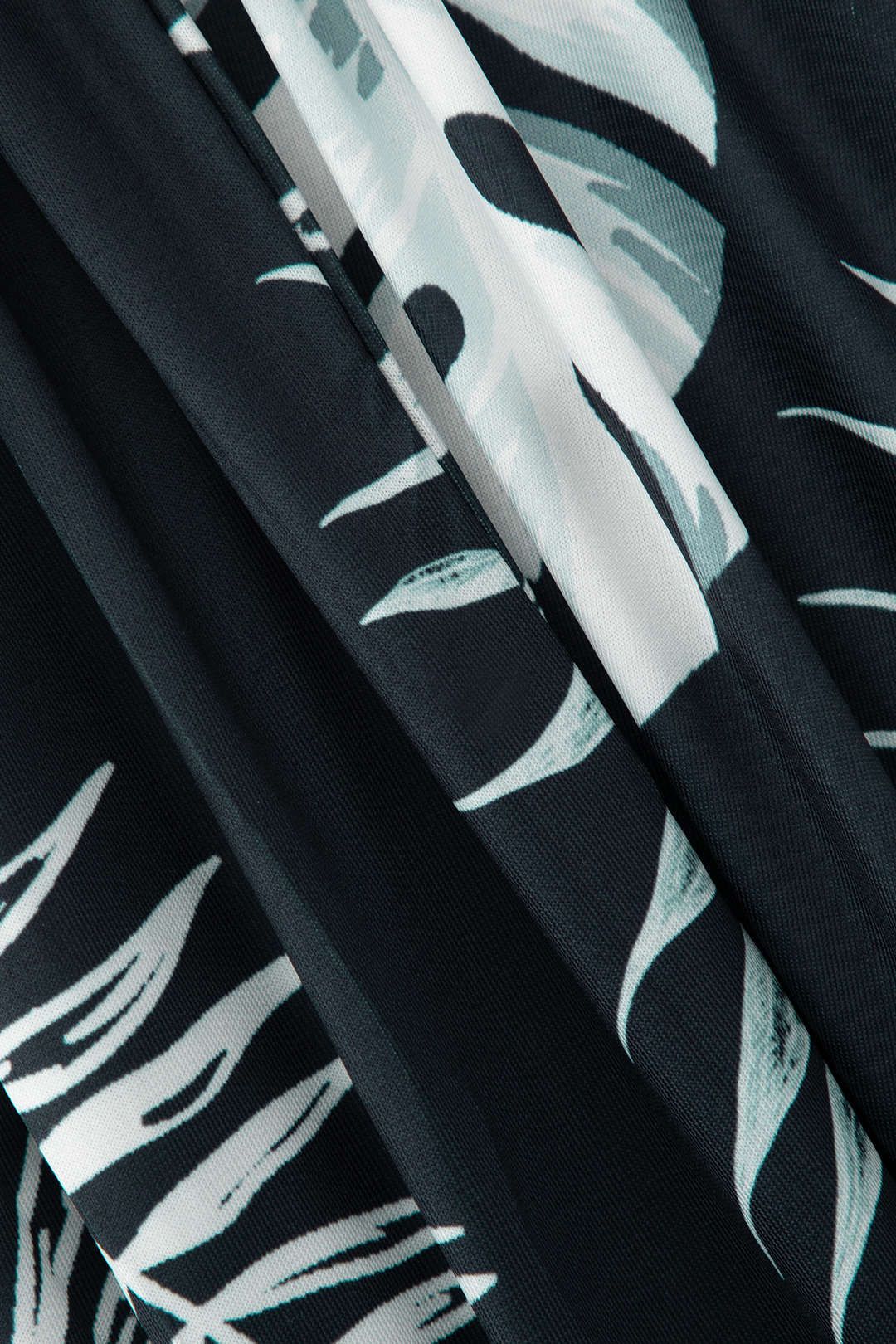 Leaves Print Halter Backless Jumpsuit sold by Micas product image thumbnail 3