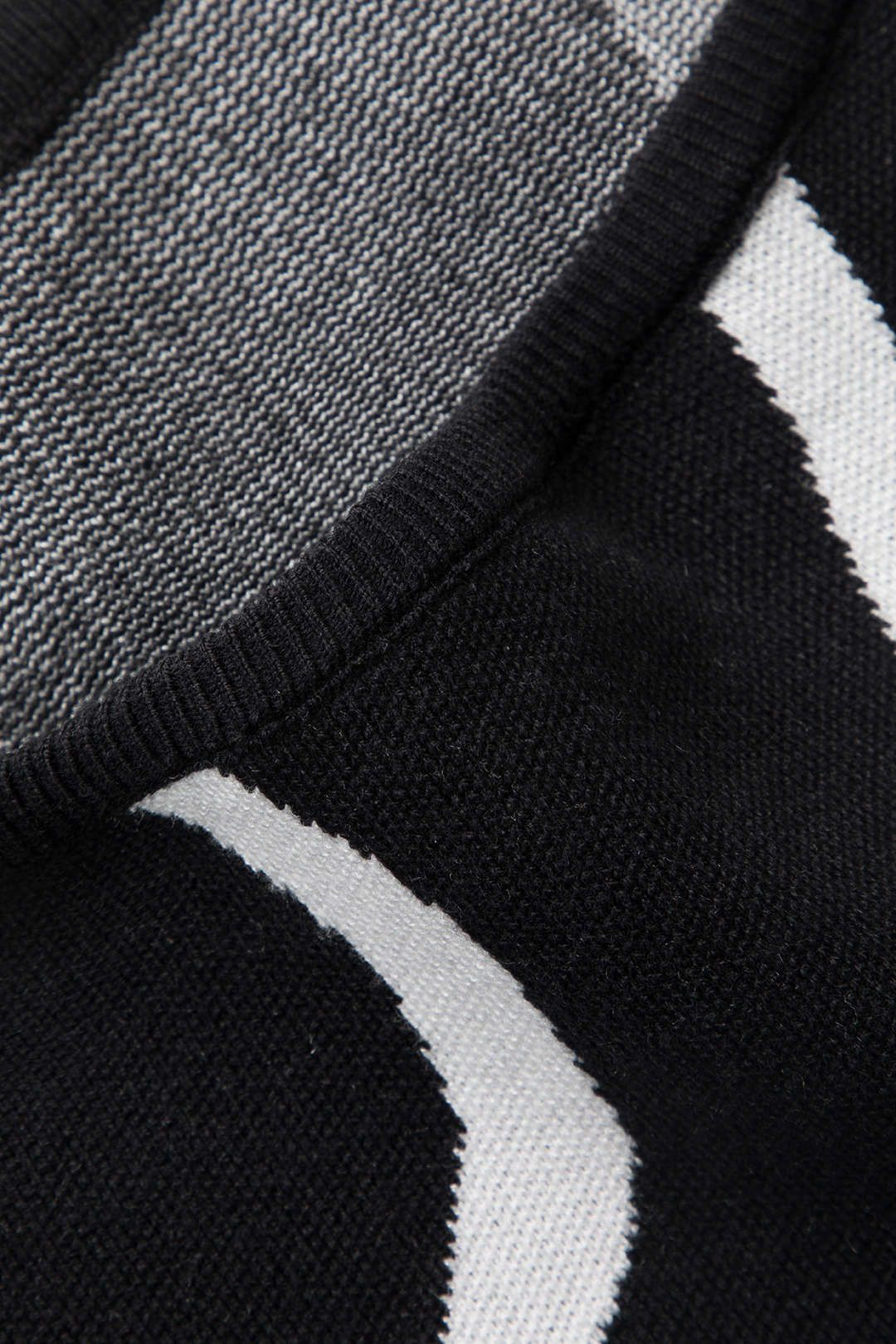 Swirl Stripe Knit Strapless Midi Dress sold by Micas product image thumbnail 4