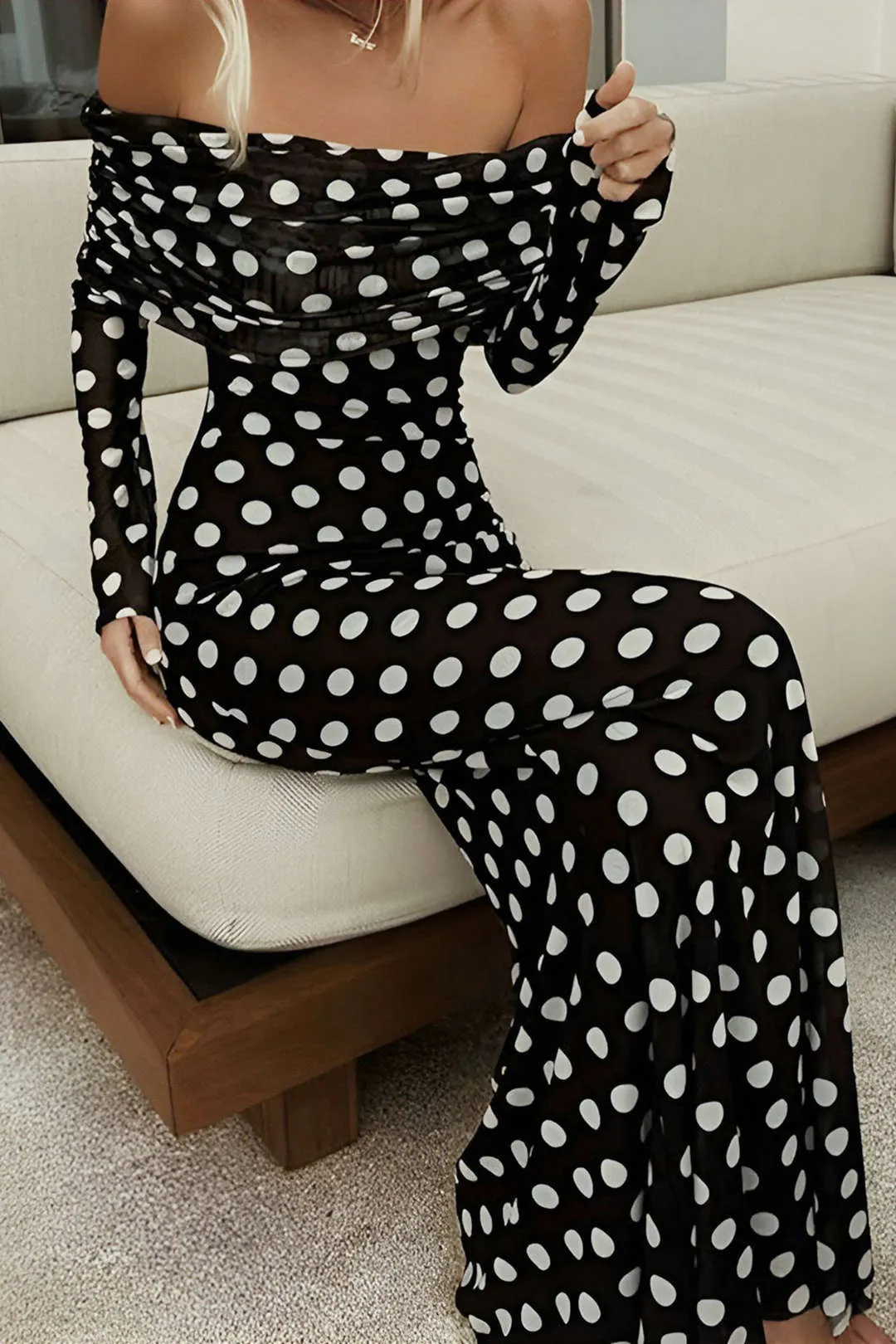 Polka Dot Print Off Shoulder Maxikjole sold by Micas product image thumbnail 4