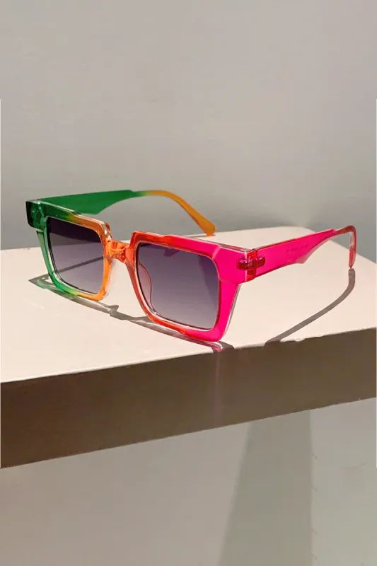 Ombre ramme solbriller sold by Micas