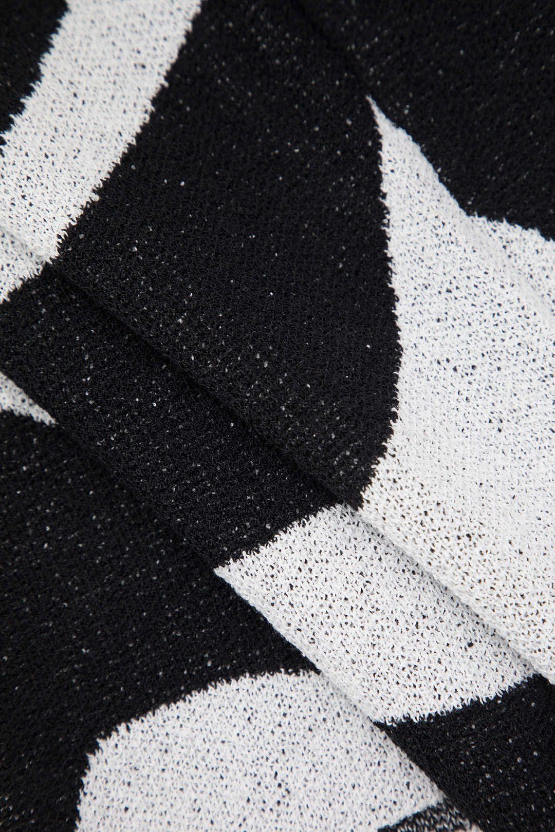 Swirl Knit Tube Top And Mini Skirt Set sold by Micas product image thumbnail 6