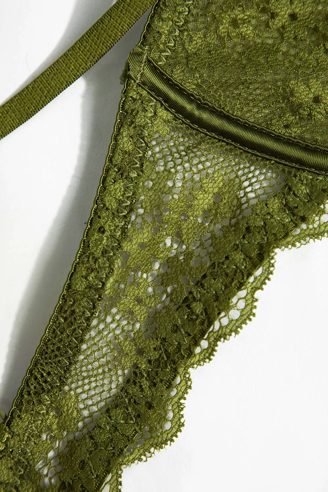 Solid Lace Patchwork Brassiere sold by Micas product image thumbnail 4