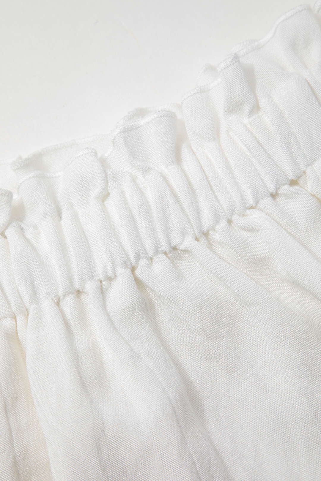 Linen-Blend Frill Elastic Waist Shorts sold by Micas product image thumbnail 3