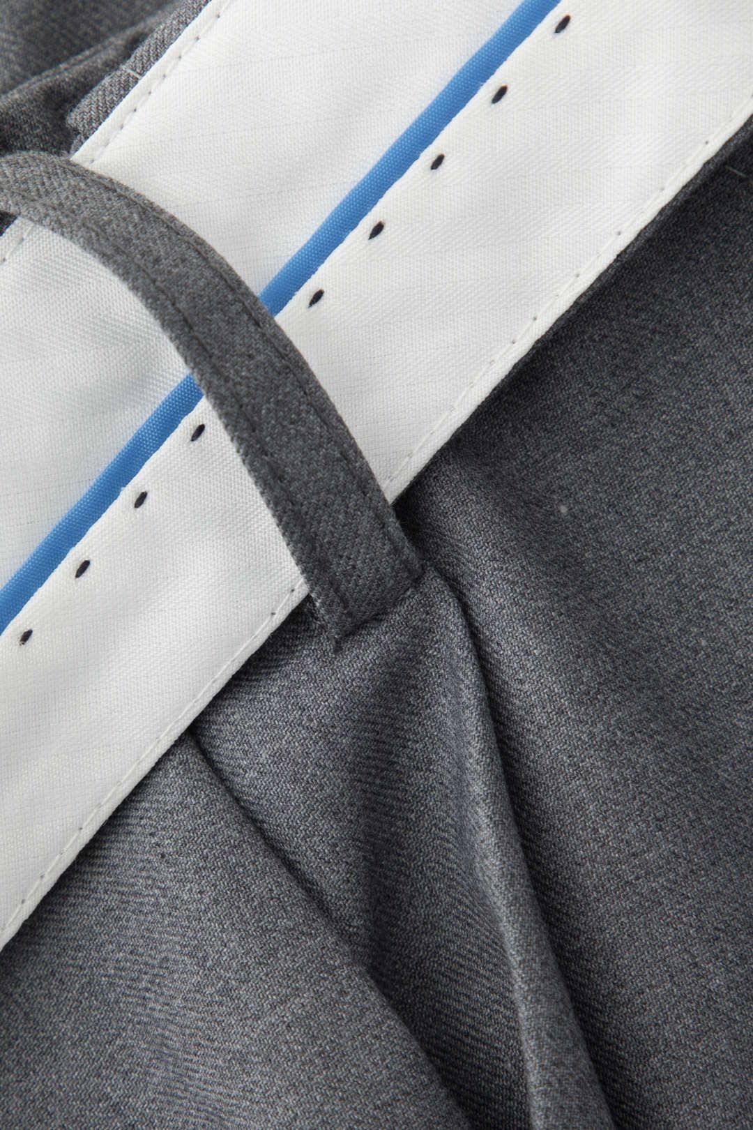 Contrast Waist Pleated Shorts sold by Micas product image thumbnail 4