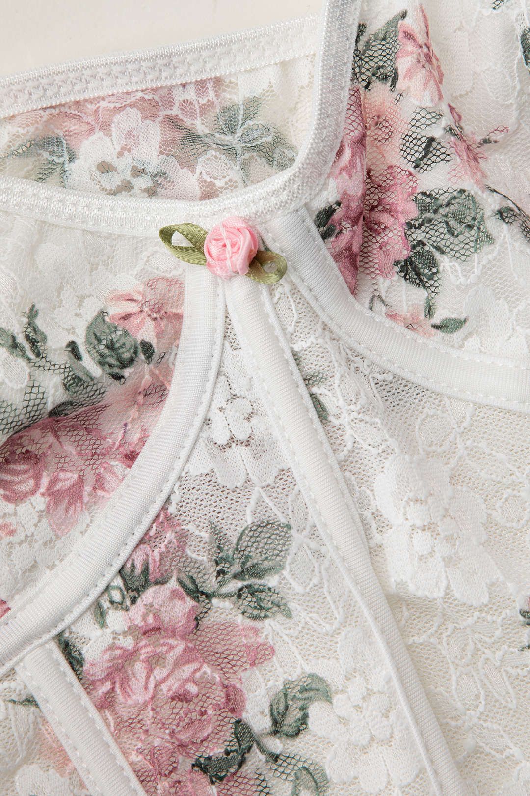 Floral Lace V-neck Corset Cami Top sold by Micas product image thumbnail 3