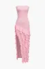 Solid stropløs spalte ruffle maxi kjole sold by Micas