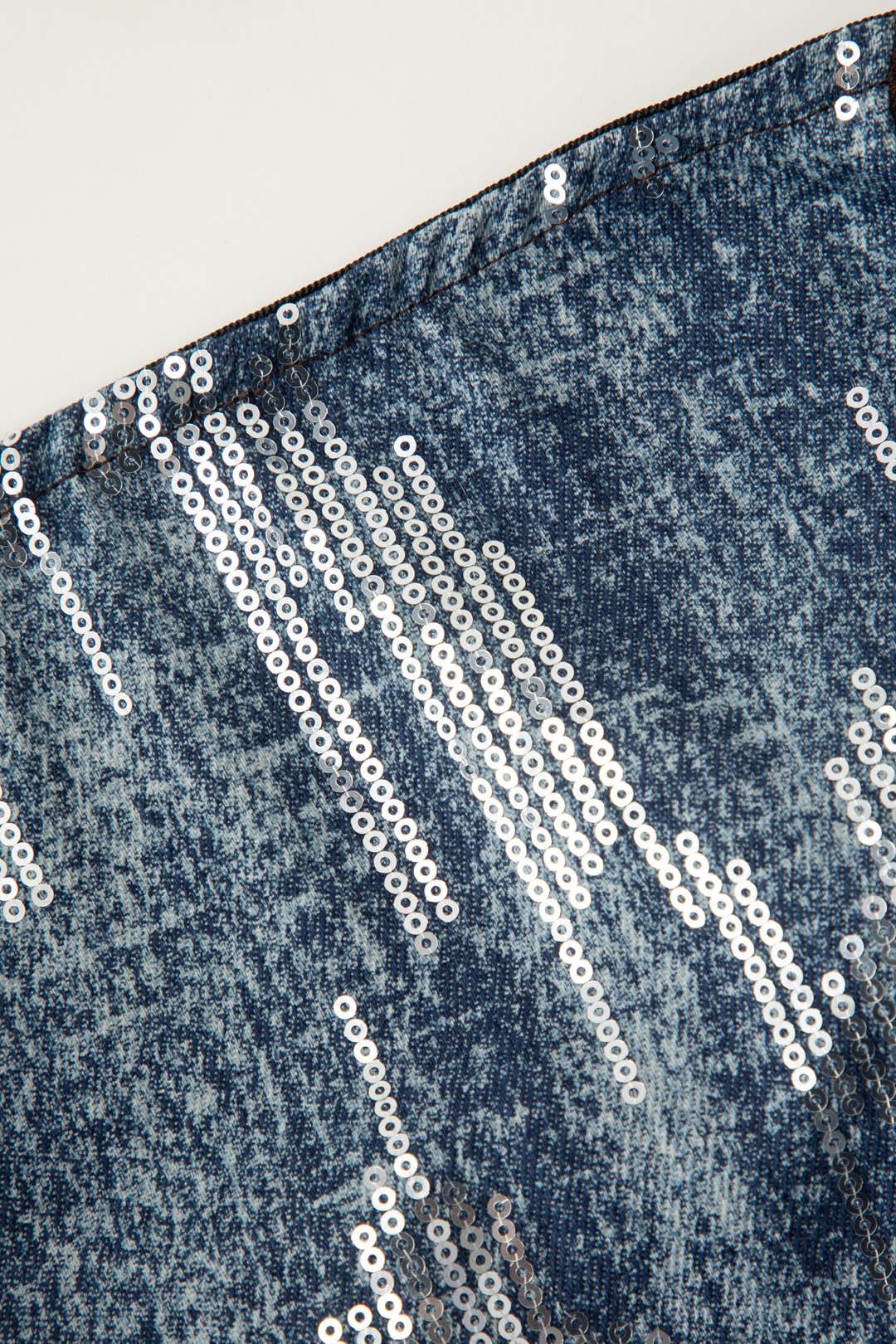 Sequin Embellished Tube Top With Choker sold by Micas product image thumbnail 3