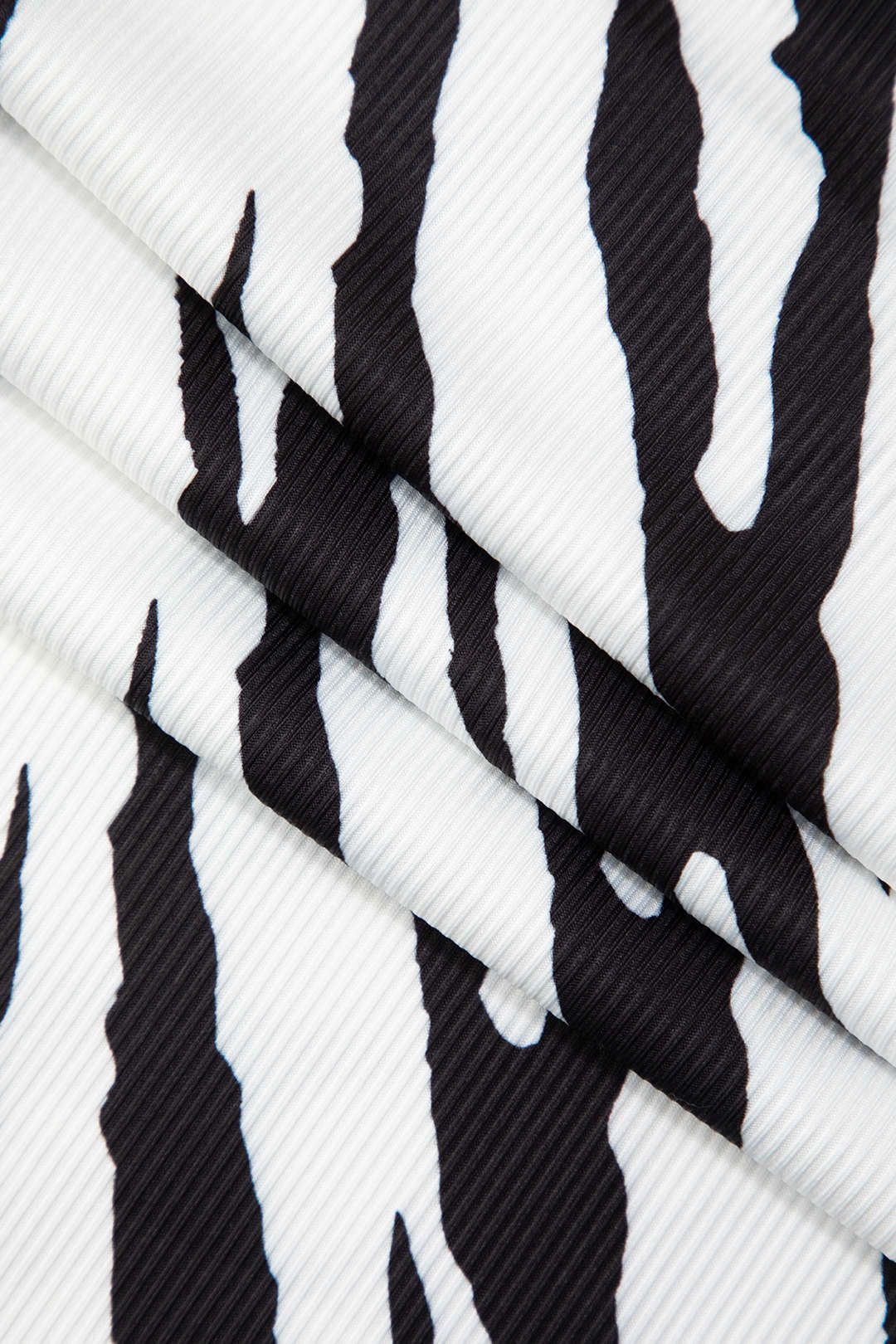 Zebra-Stripe Cami Top And Maxi Skirt Set sold by Micas product image thumbnail 8