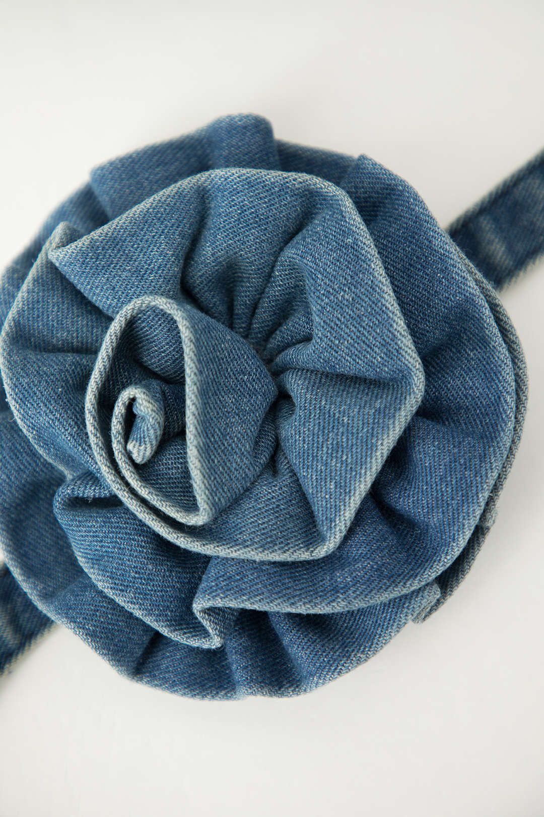 Elastic Frill Denim Tube Top And Rose Choker sold by Micas product image thumbnail 3