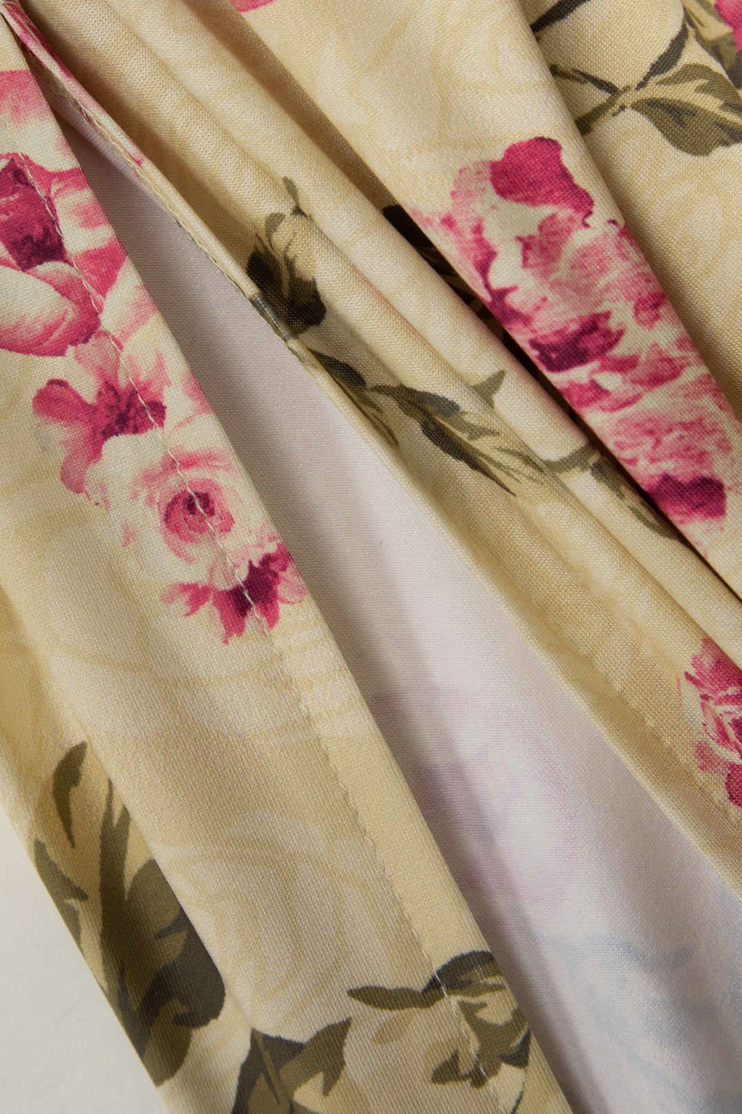 Floral Print Corset Top And Slit Midi Skirt Set sold by Micas product image thumbnail 7